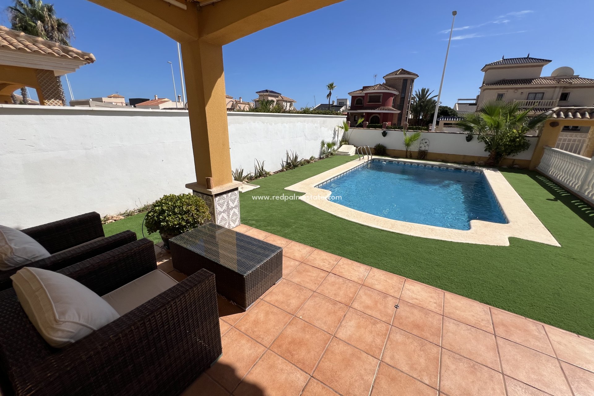 Herverkoop - Villa -
Orihuela Costa - Costa Blanca