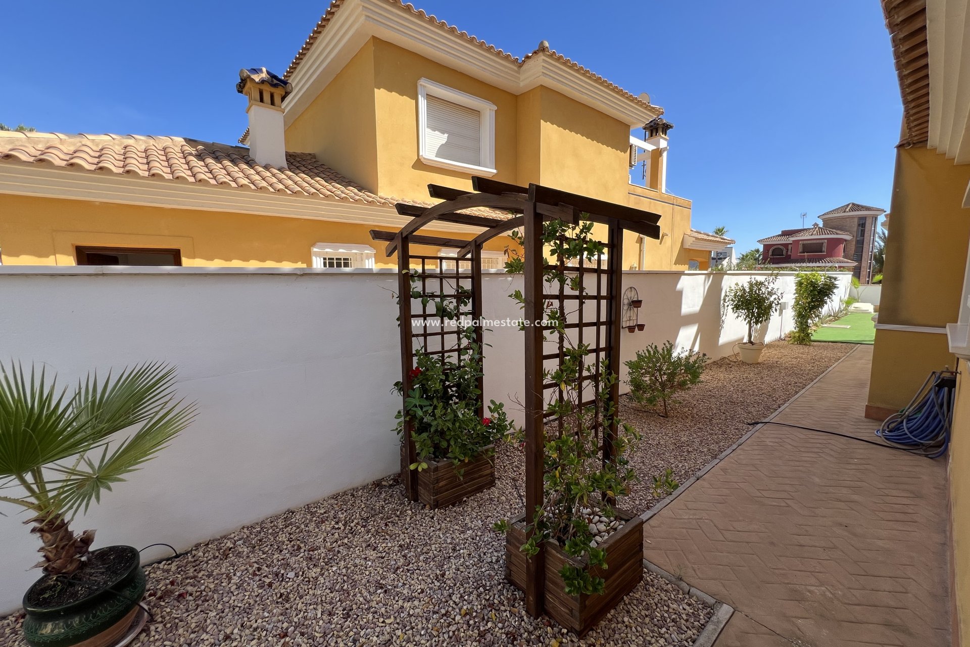 Herverkoop - Villa -
Orihuela Costa - Costa Blanca