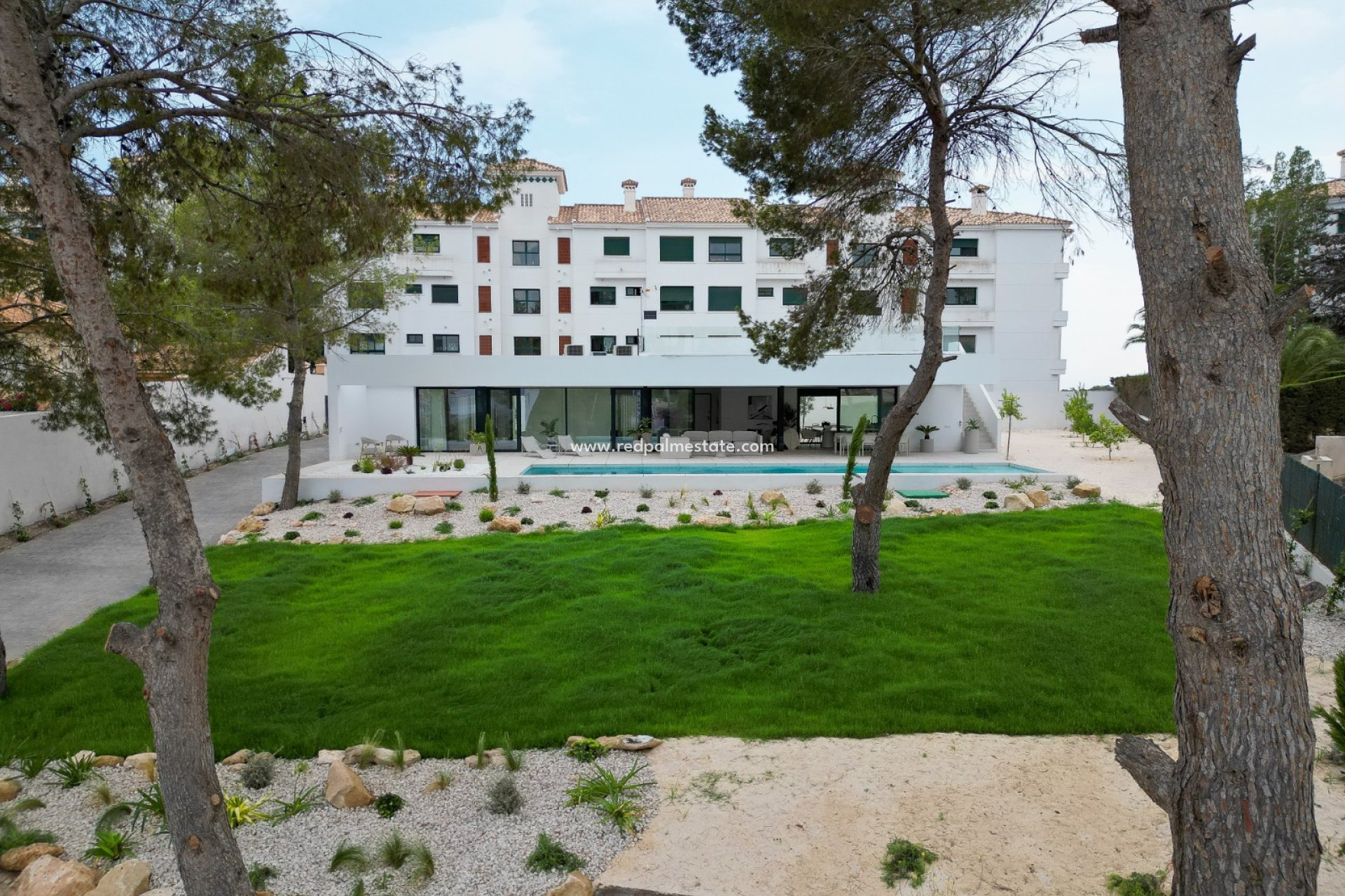 Herverkoop - Villa -
Orihuela Costa - Costa Blanca