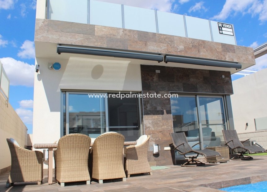 Herverkoop - Villa -
Orihuela Costa - Costa Blanca