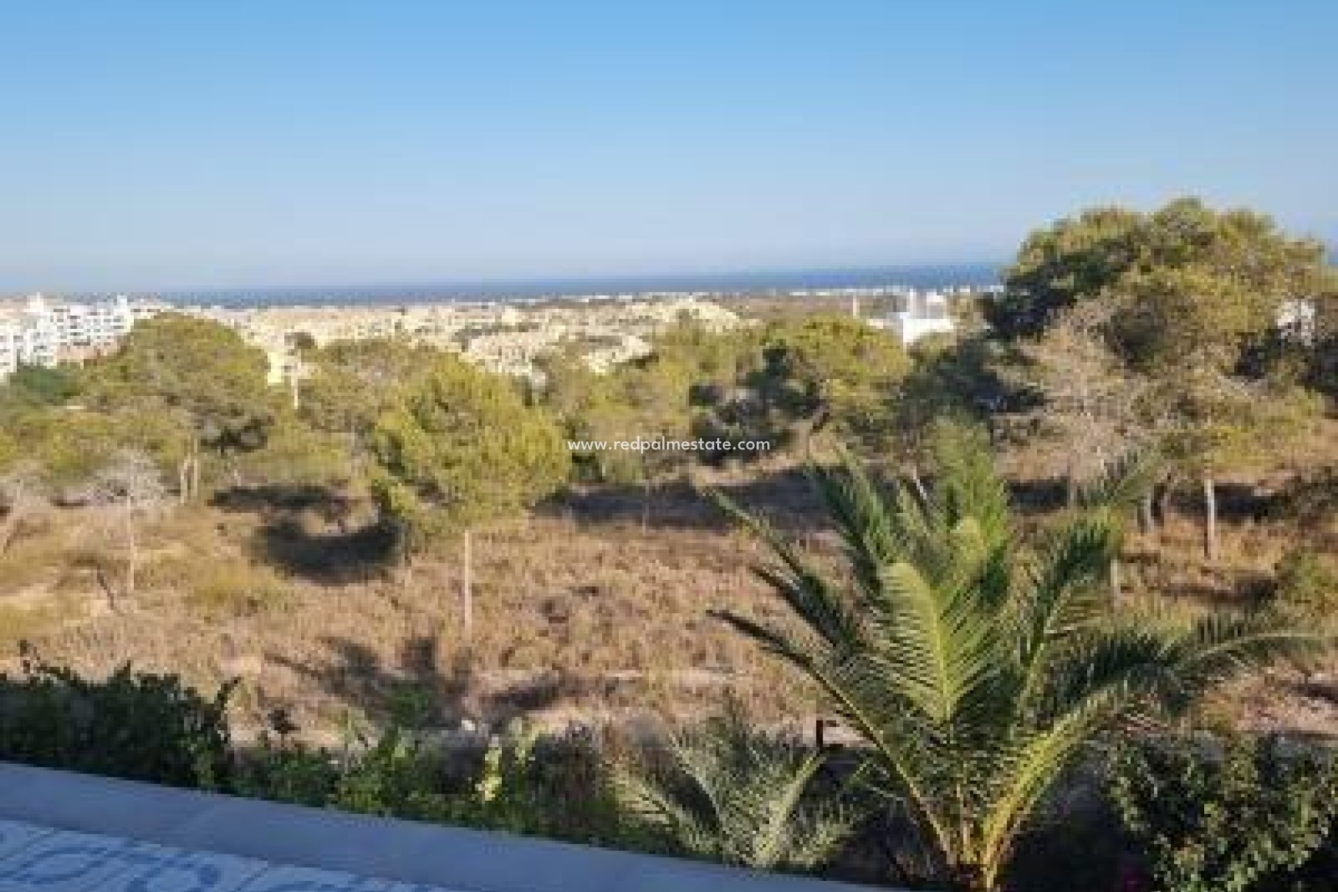 Herverkoop - Villa -
Orihuela Costa - Las Filipinas