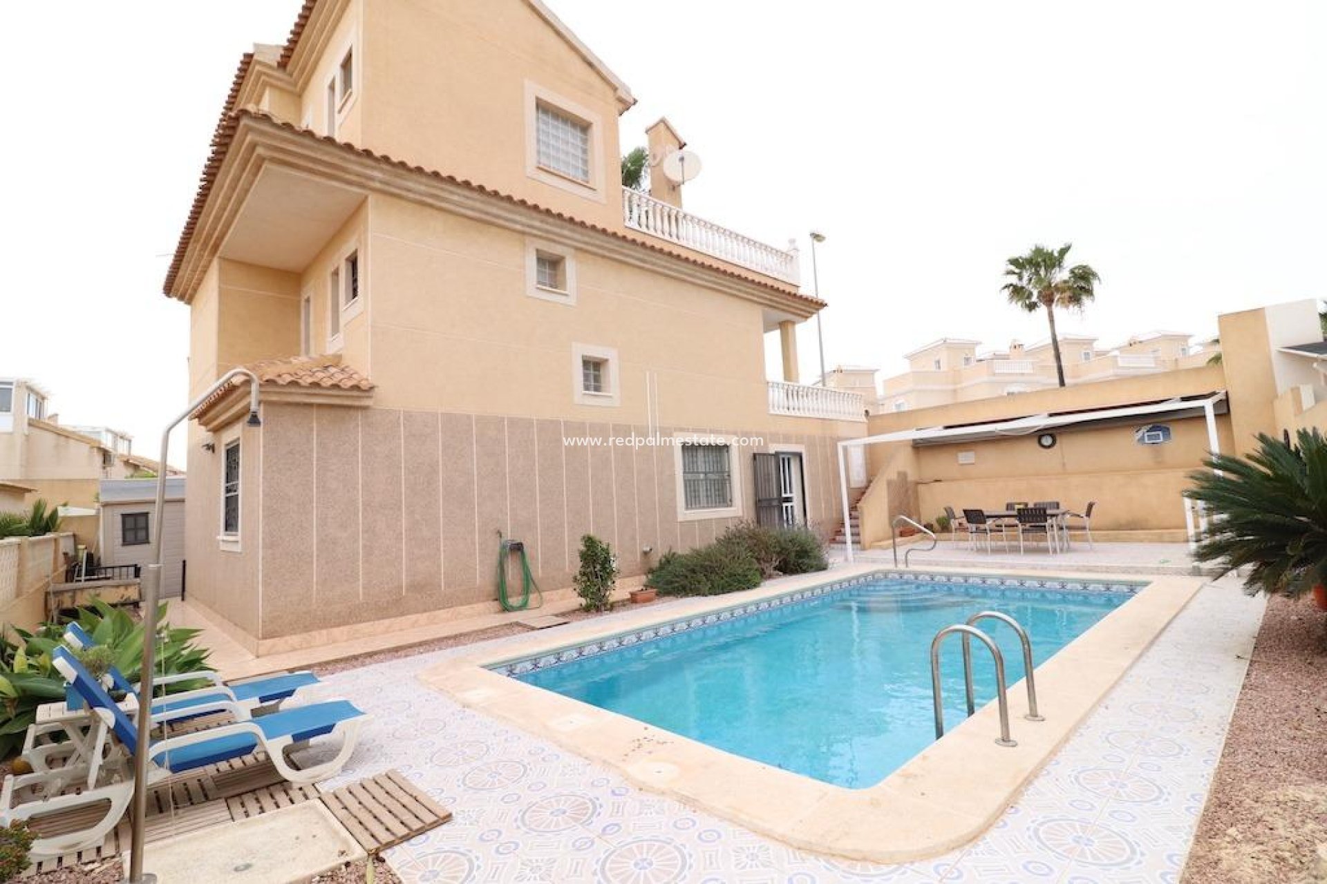 Herverkoop - Villa -
Orihuela Costa - Los Altos