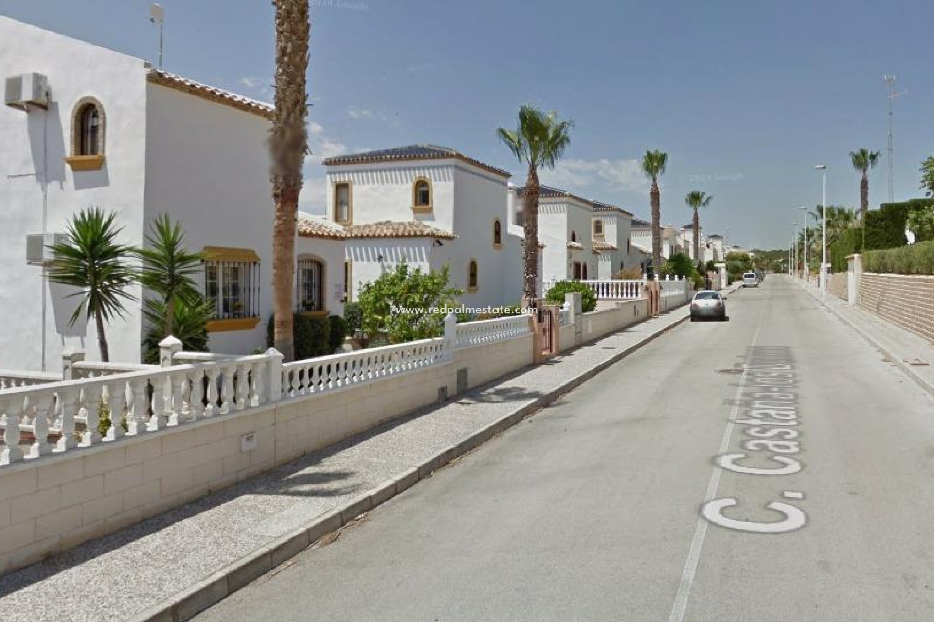 Herverkoop - Villa -
Orihuela Costa - Los Dolses