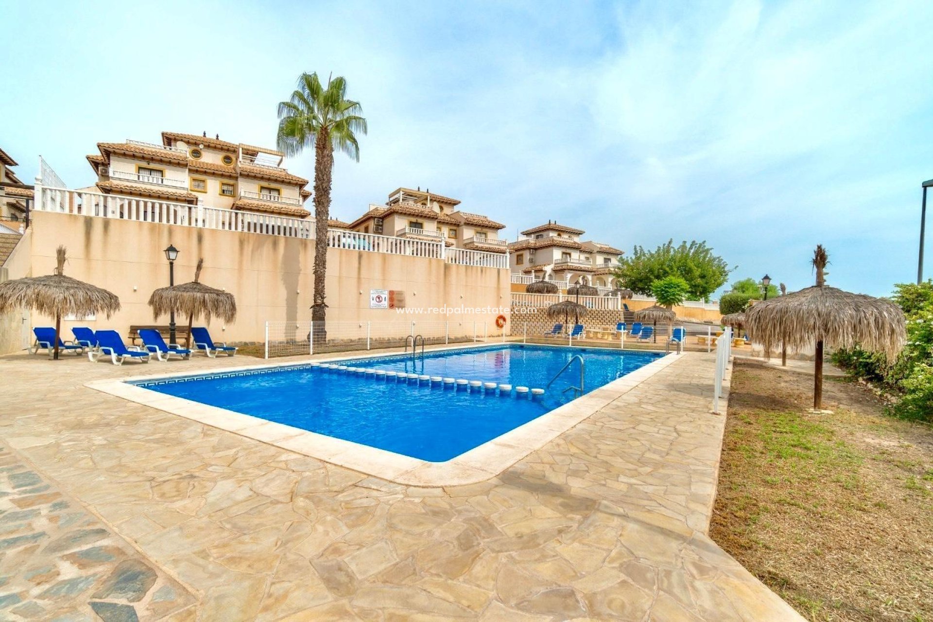 Herverkoop - Villa -
Orihuela Costa - Los Dolses