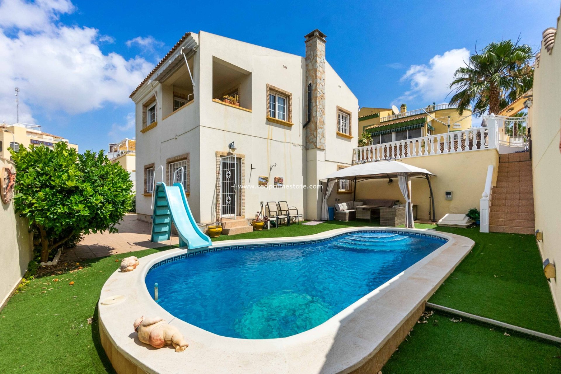 Herverkoop - Villa -
Orihuela Costa - Playa Flamenca