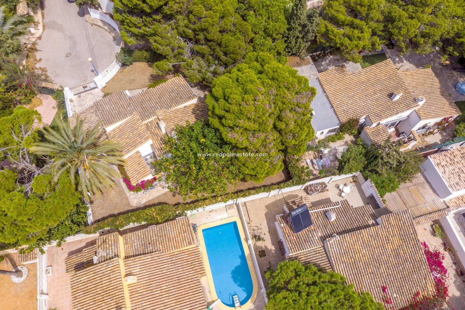 Herverkoop - Villa -
Orihuela Costa - Punta Prima