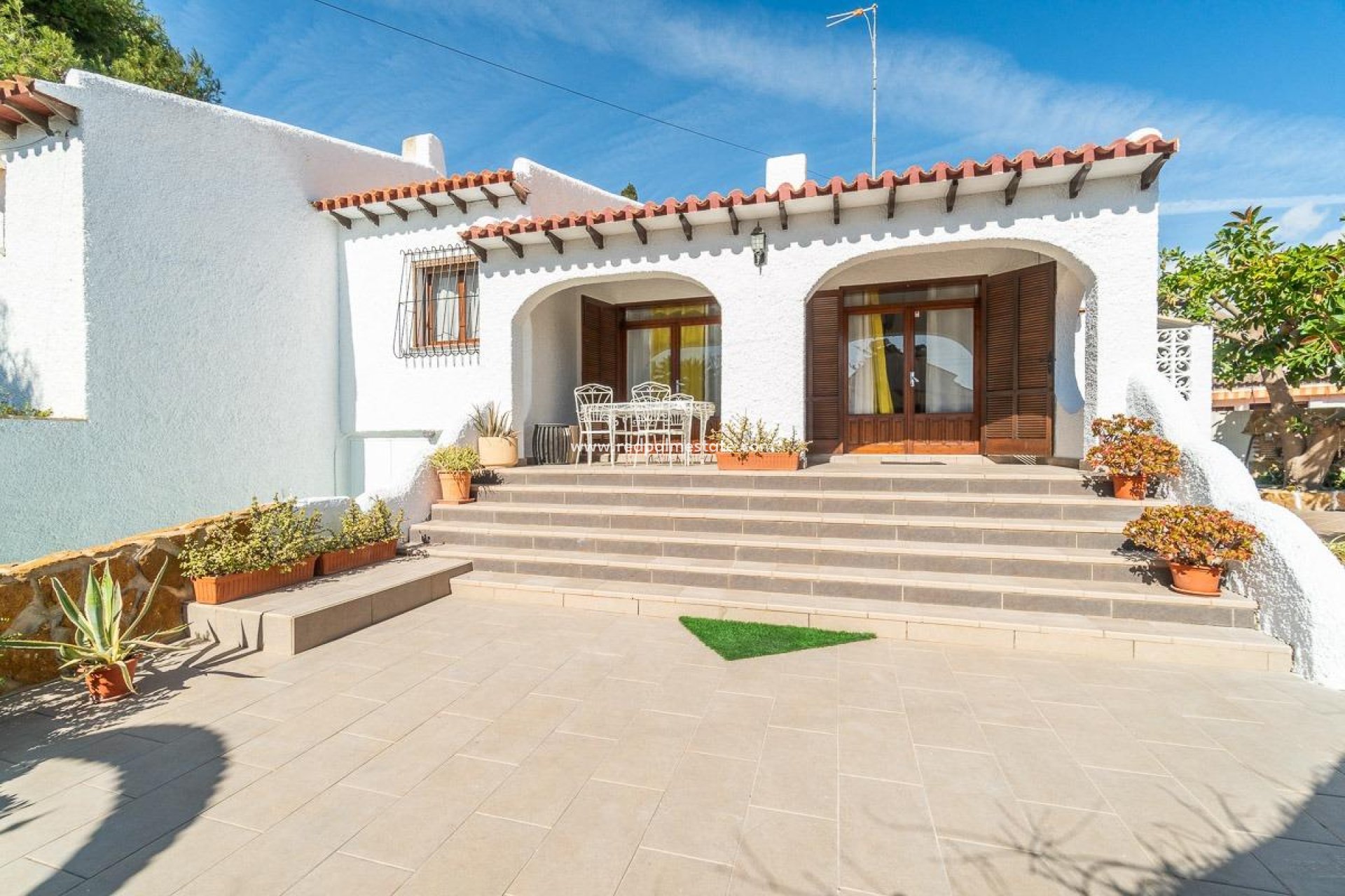 Herverkoop - Villa -
Orihuela Costa - Punta Prima