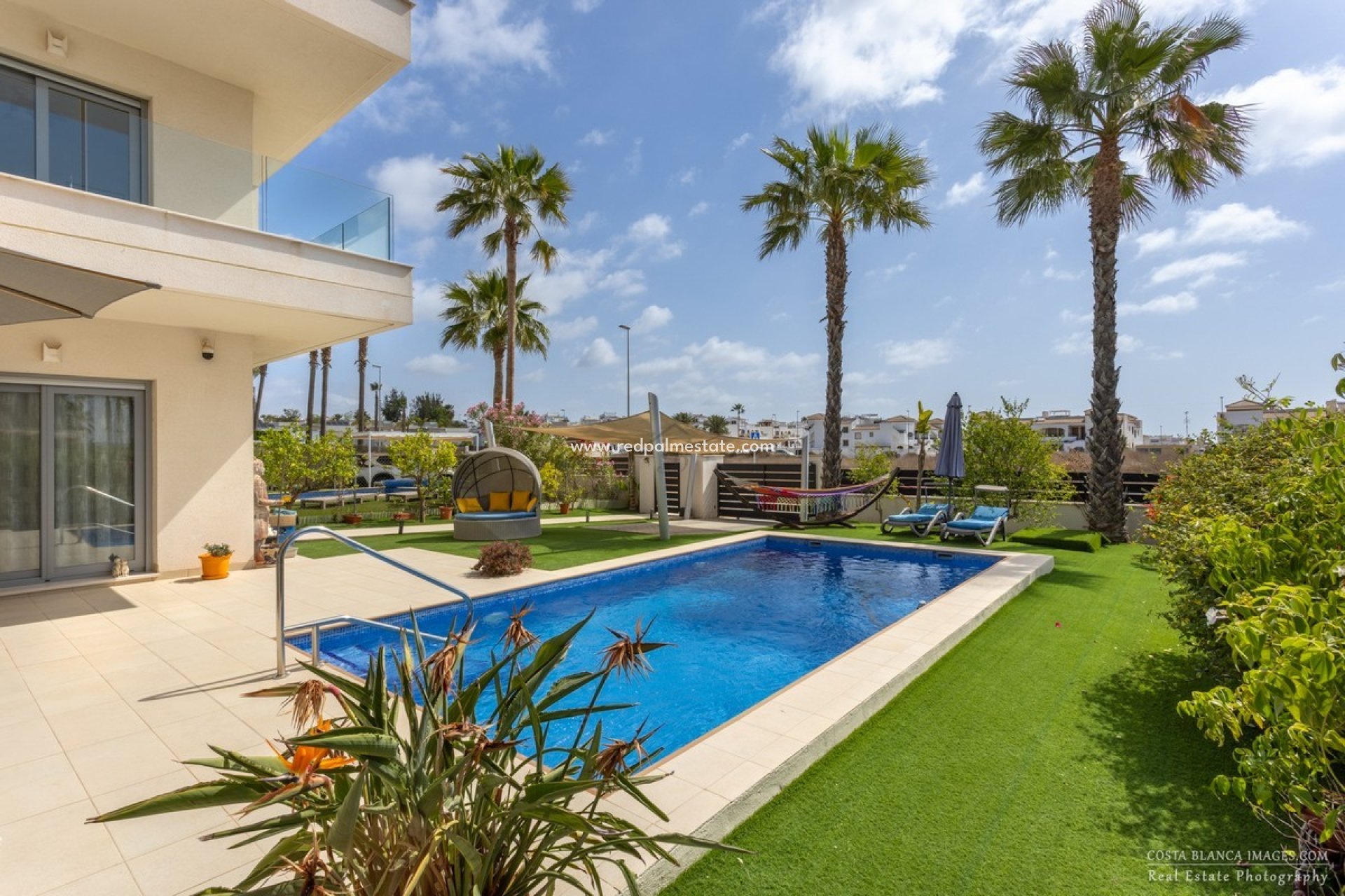 Herverkoop - Villa -
Orihuela Costa - Vistabella Golf