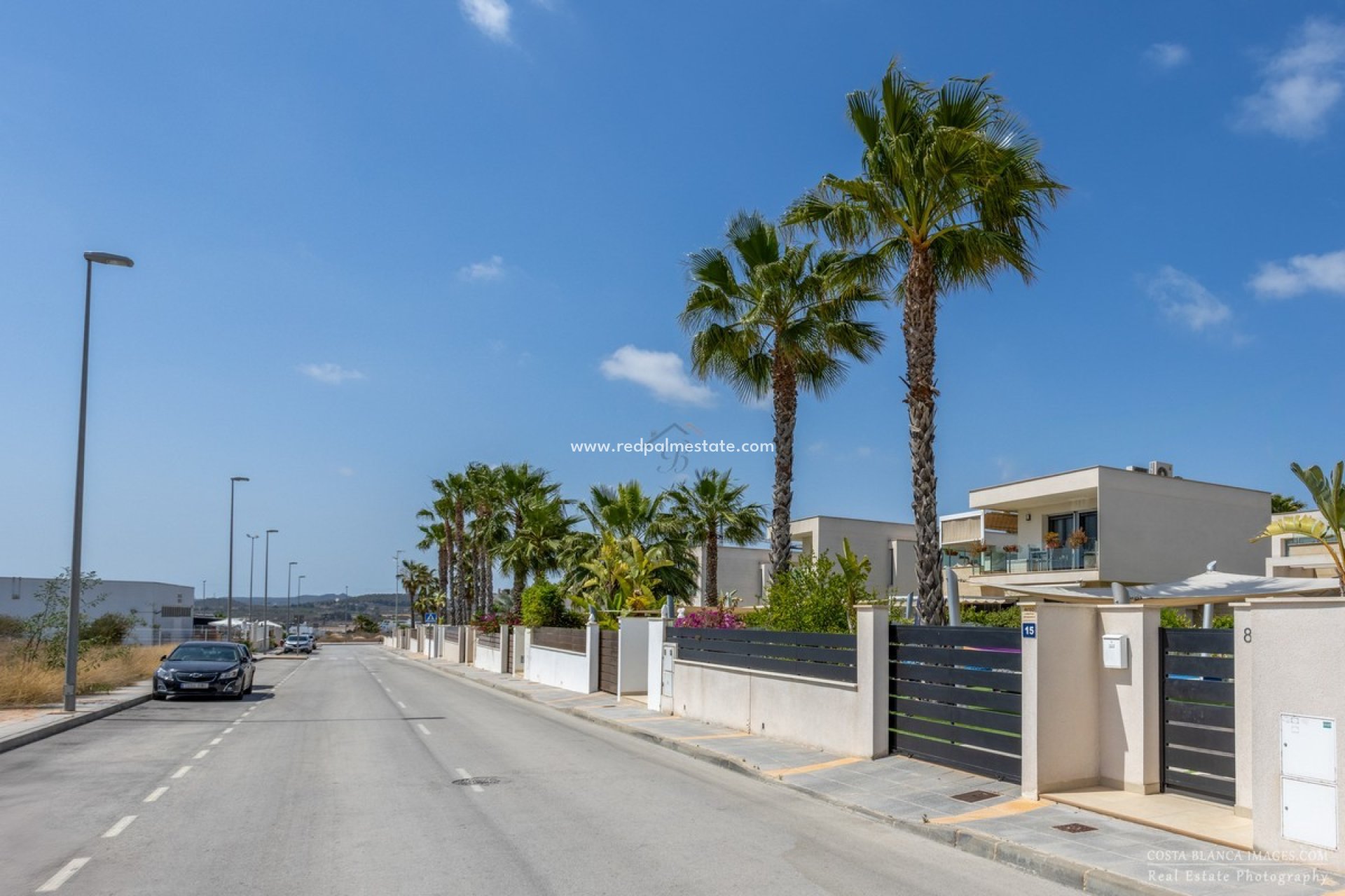 Herverkoop - Villa -
Orihuela Costa - Vistabella Golf