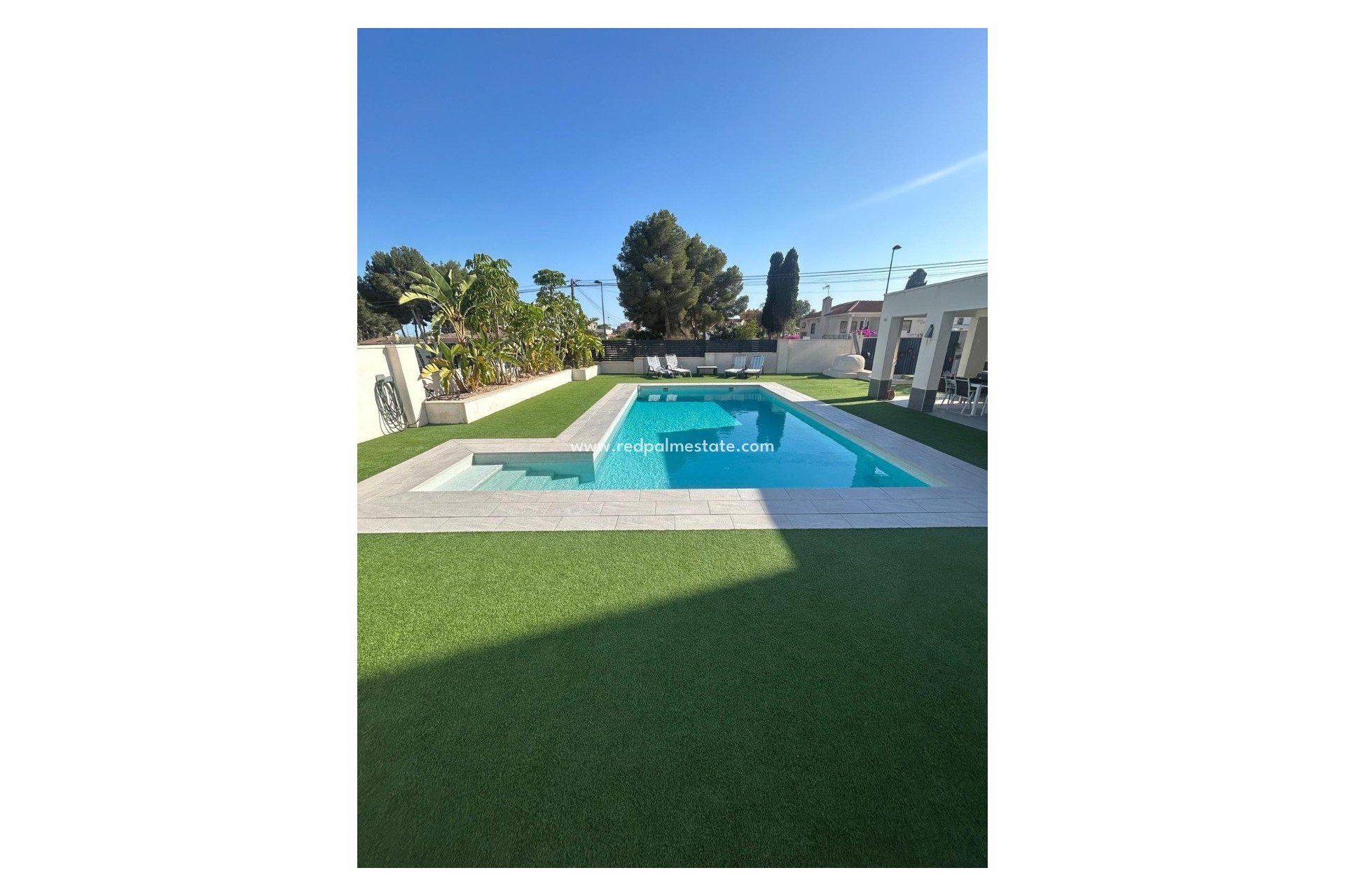 Herverkoop - Villa -
Pilar de la Horadada - Costa Blanca