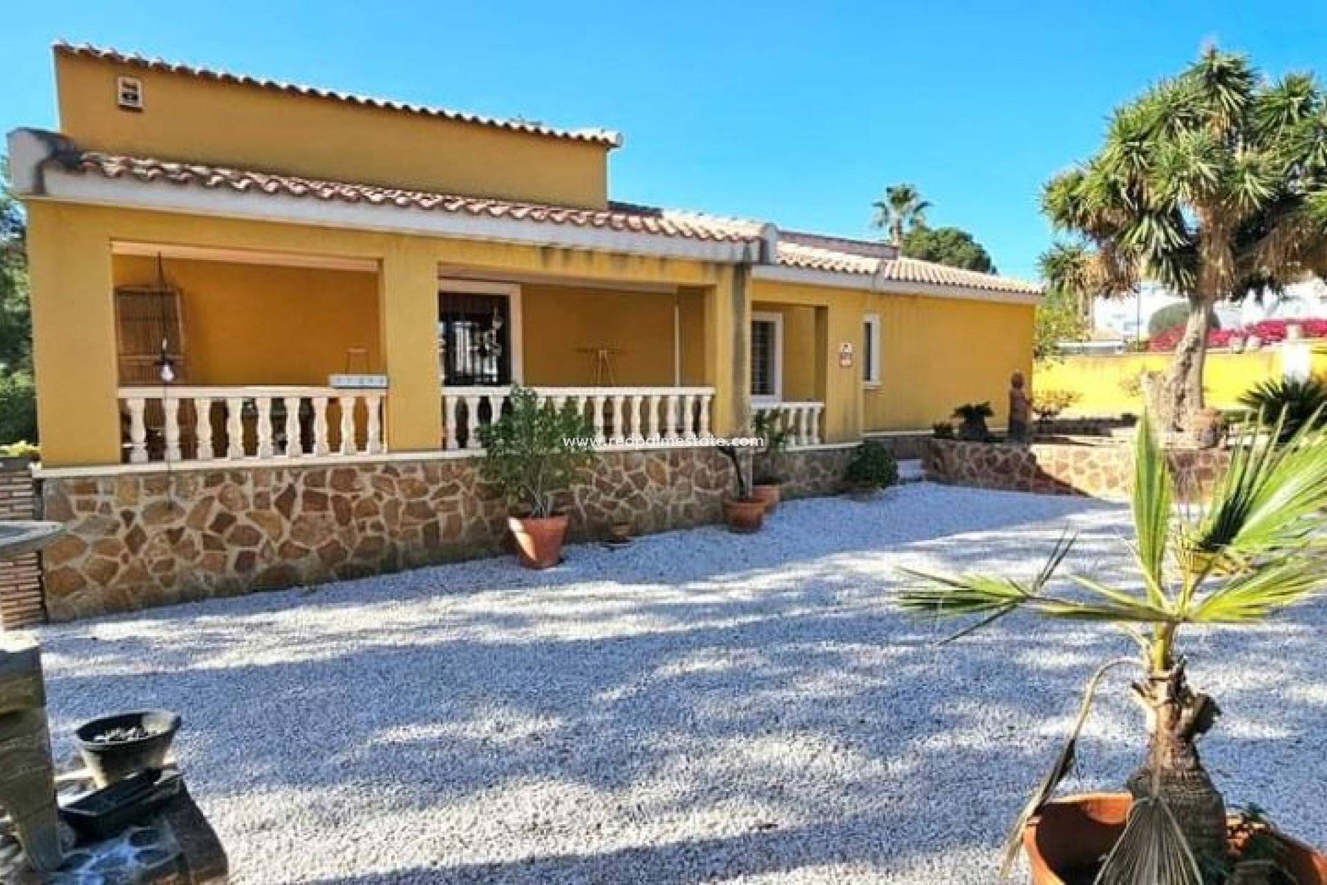 Herverkoop - Villa -
Pinar de Campoverde - Inland