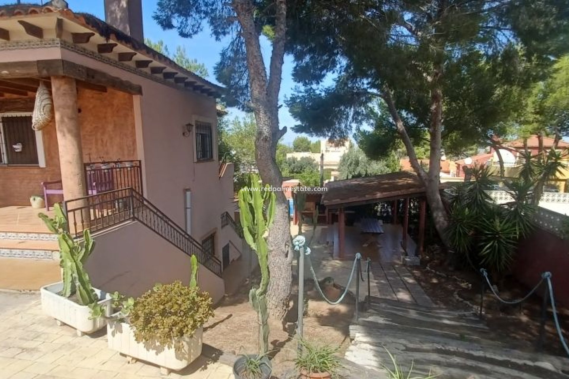 Herverkoop - Villa -
San Miguel de Salinas - Inland