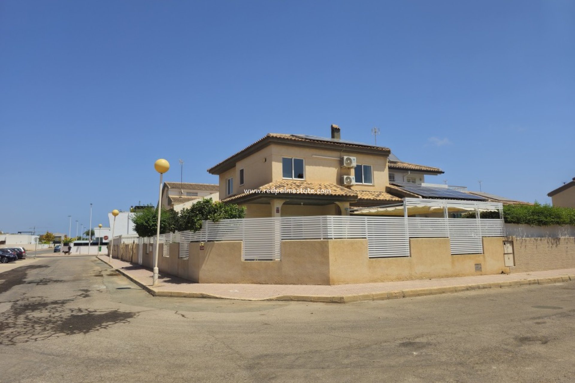 Herverkoop - Villa -
SANTIAGO DE LA RIBERA - Costa Calida