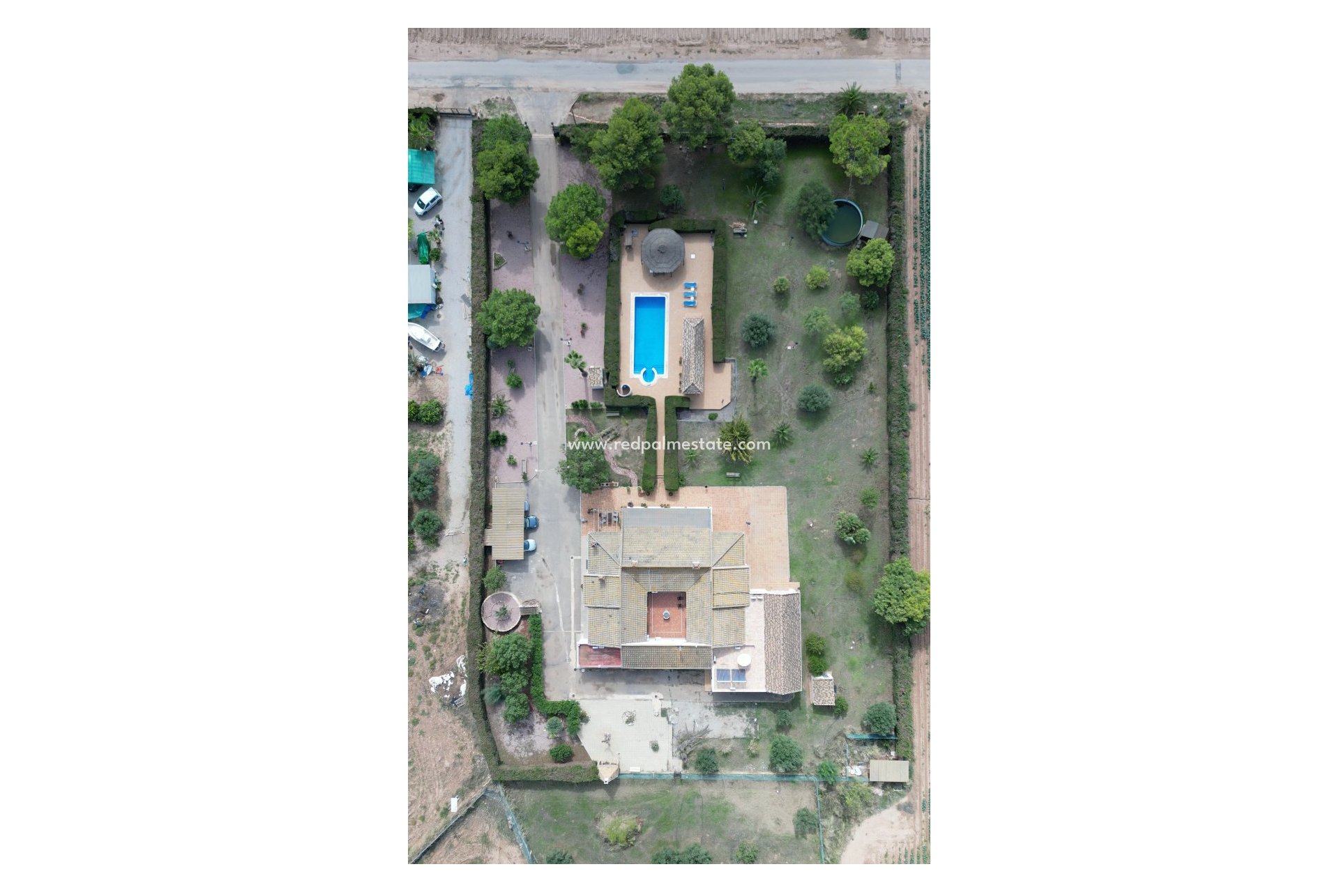 Herverkoop - Villa -
Torre Pacheco - Inland