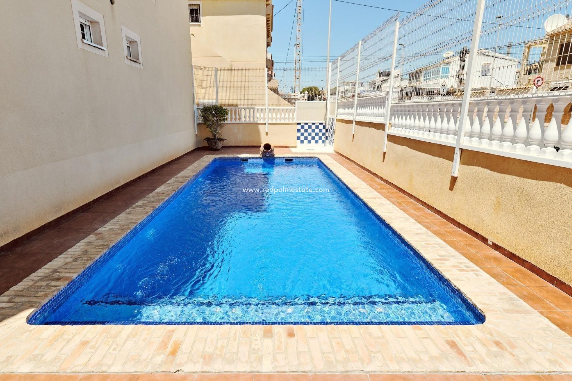 Herverkoop - Villa -
Torrevieja - Cabo cervera