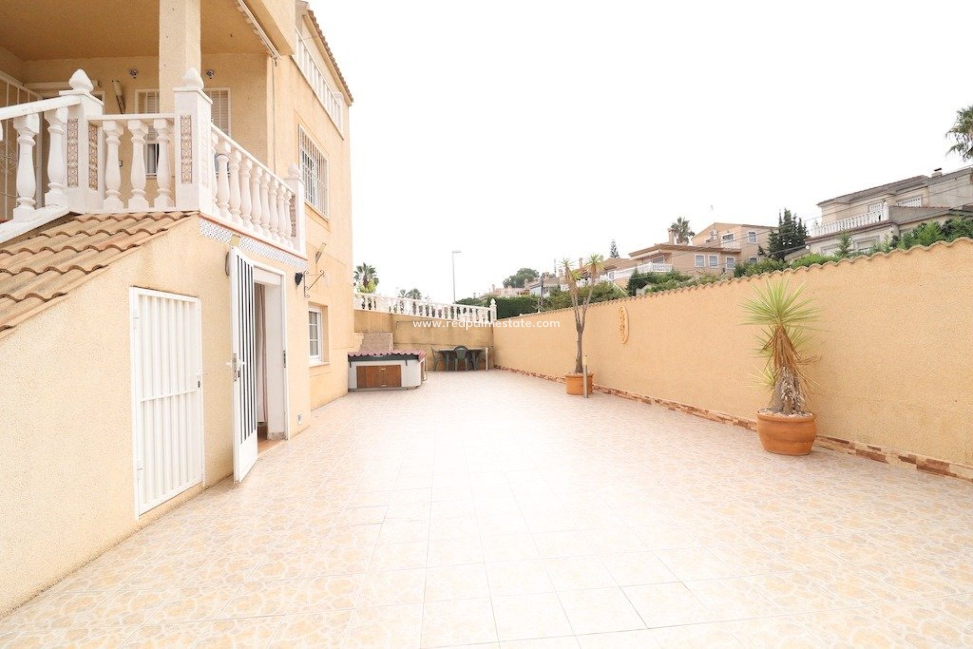 Herverkoop - Villa -
Torrevieja - Costa Blanca