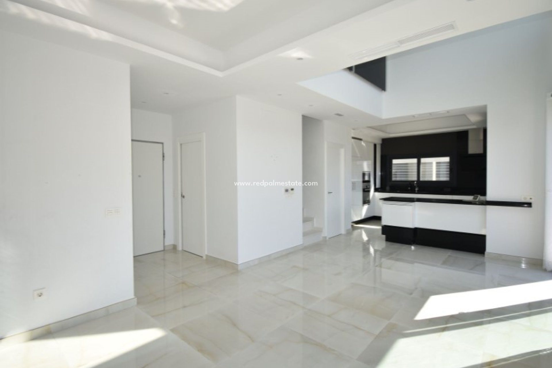 Herverkoop - Villa -
Torrevieja - Costa Blanca