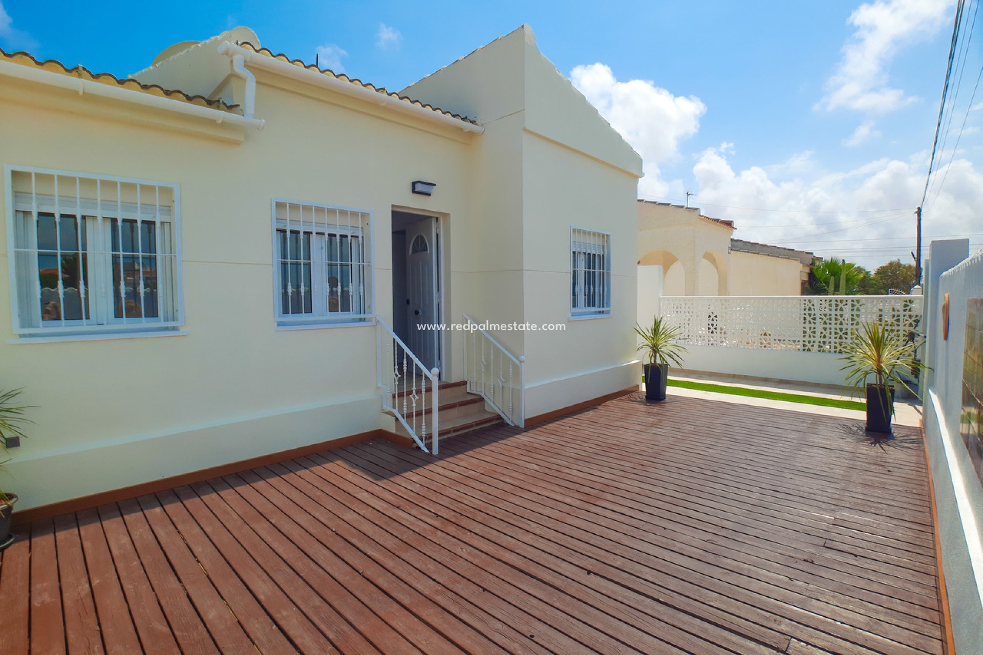 Herverkoop - Villa -
Torrevieja - Costa Blanca