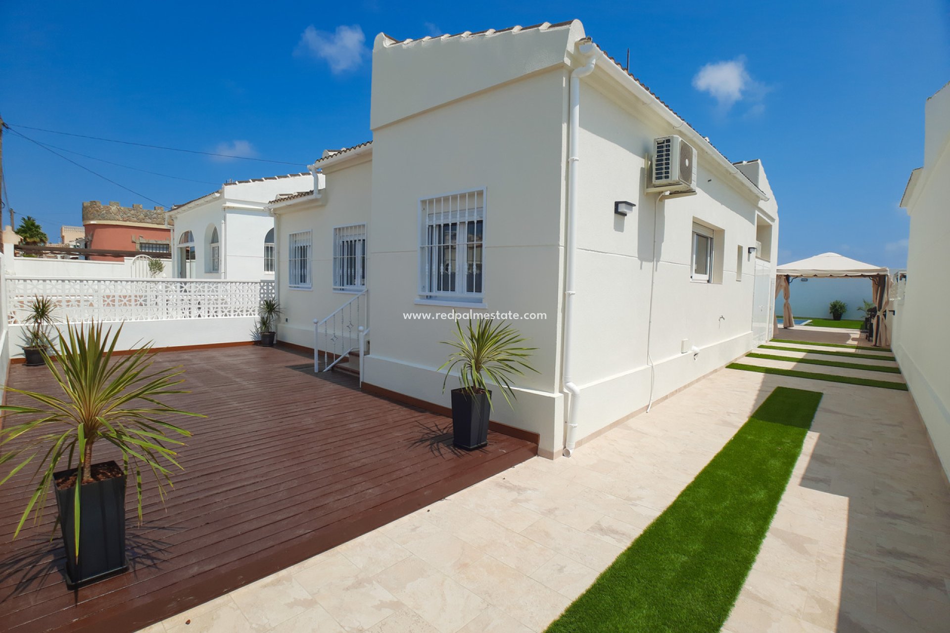 Herverkoop - Villa -
Torrevieja - Costa Blanca