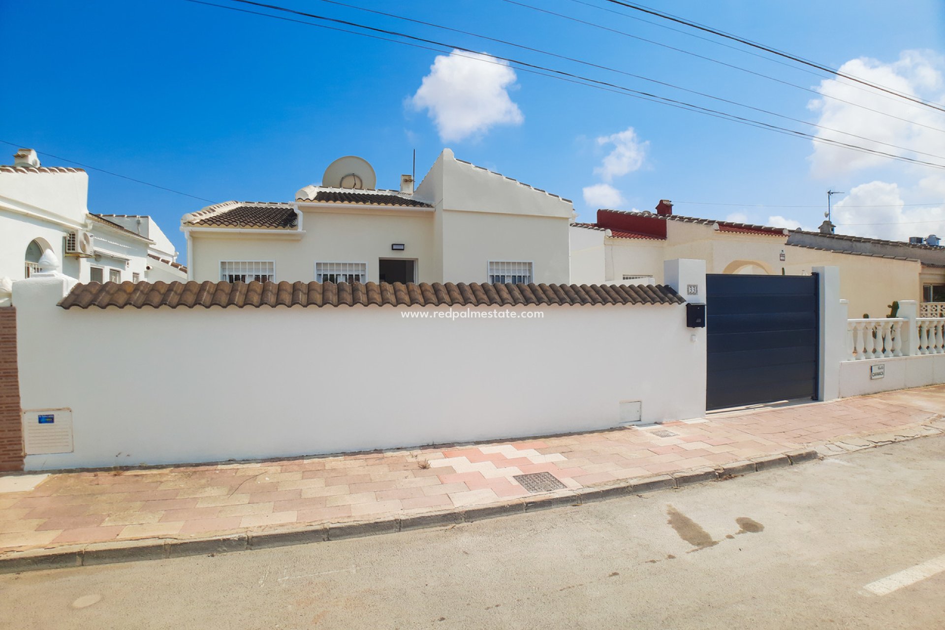 Herverkoop - Villa -
Torrevieja - Costa Blanca