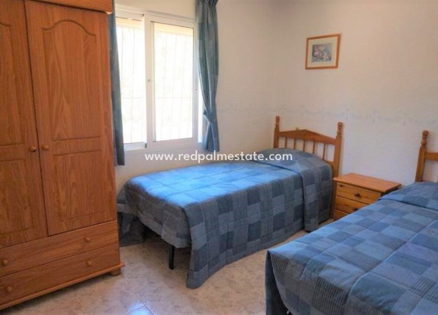 Herverkoop - Villa -
Torrevieja - Costa Blanca