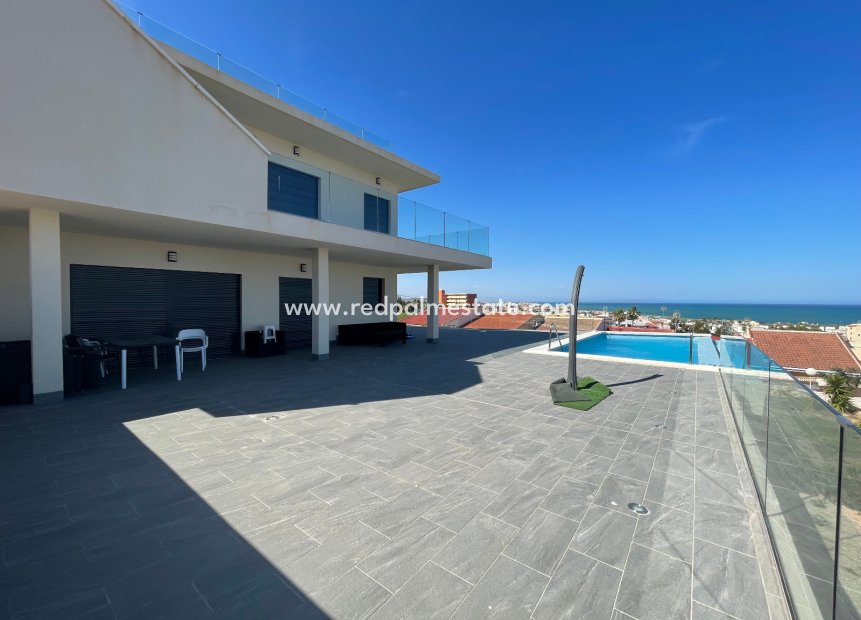 Herverkoop - Villa -
Torrevieja - Costa Blanca