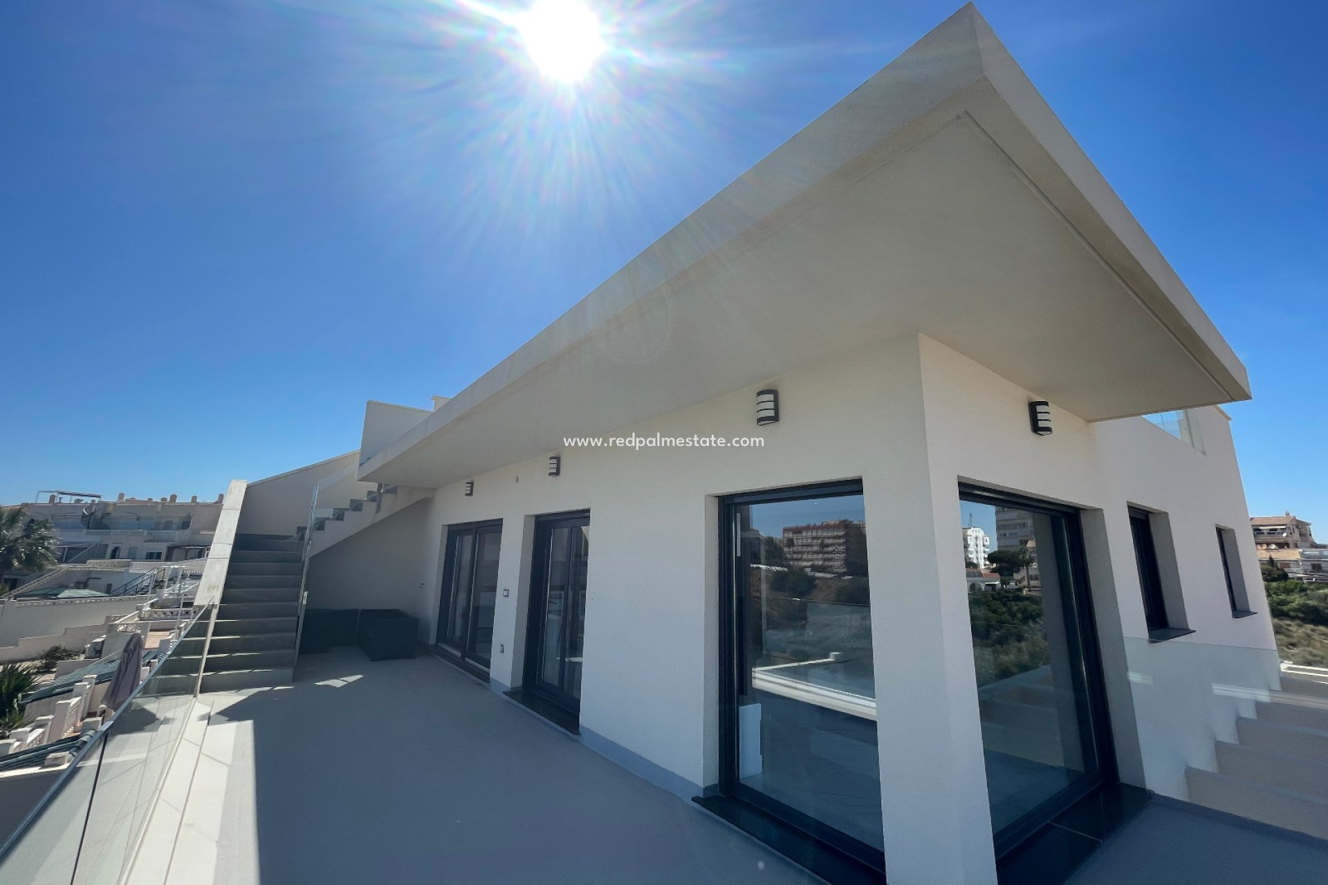 Herverkoop - Villa -
Torrevieja - Costa Blanca