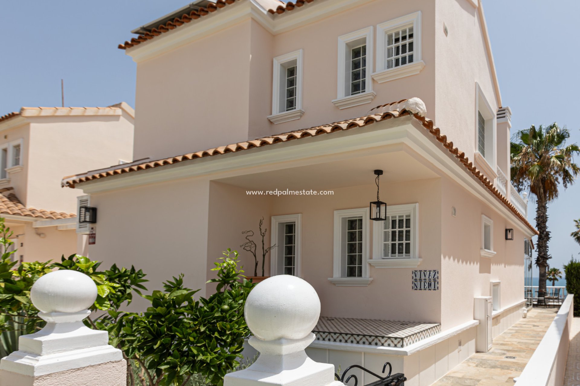 Herverkoop - Villa -
Torrevieja - Costa Blanca