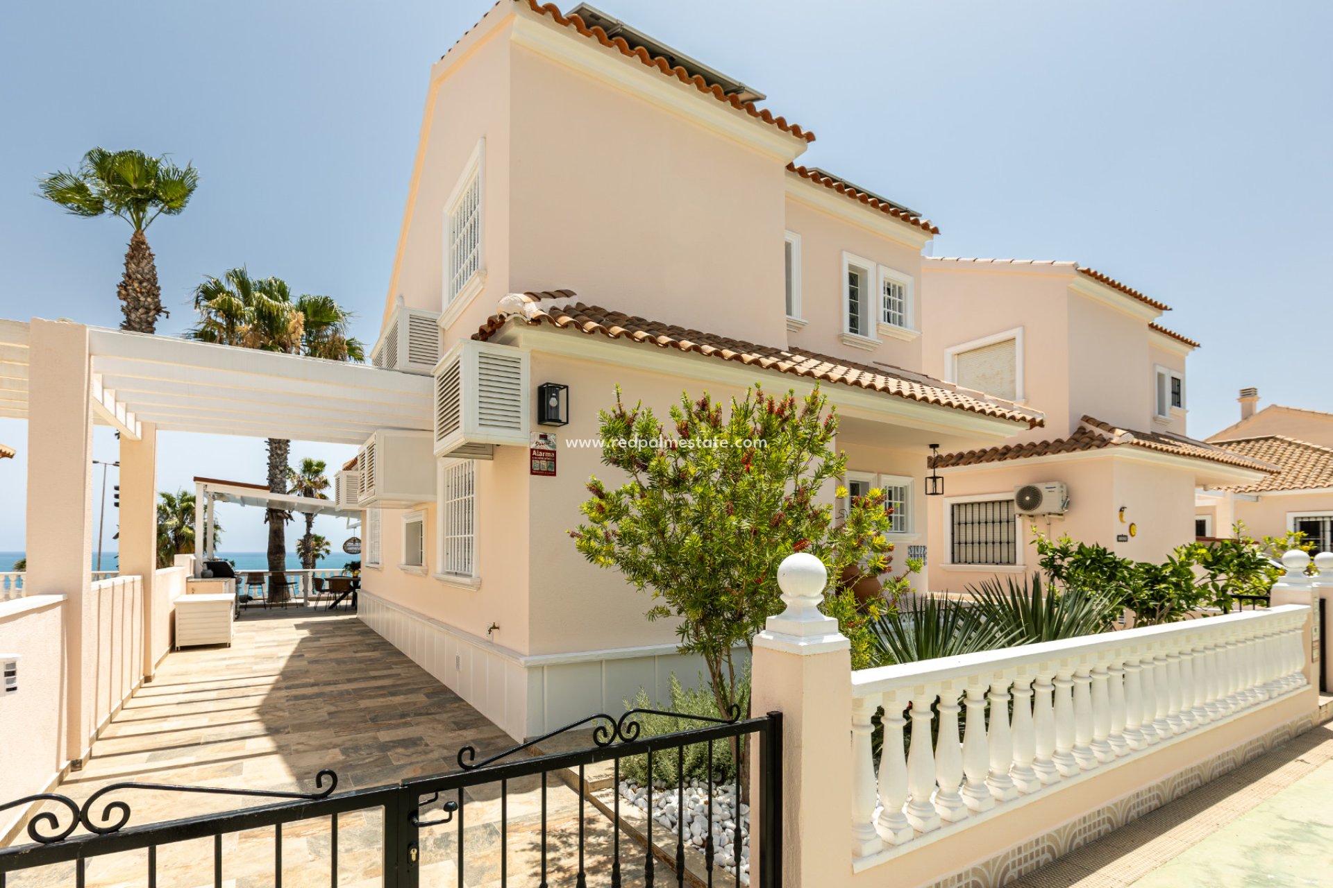 Herverkoop - Villa -
Torrevieja - Costa Blanca