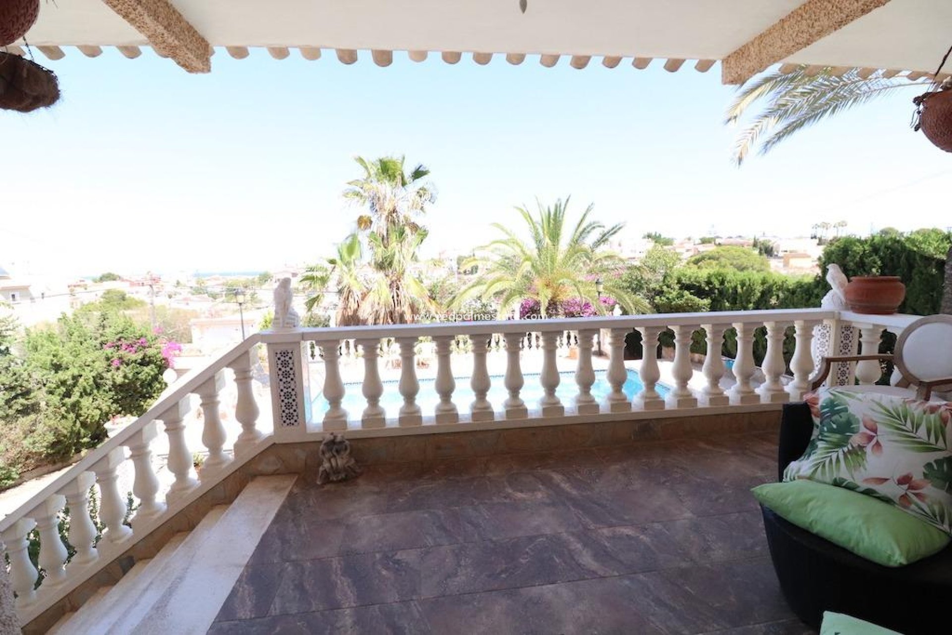 Herverkoop - Villa -
Torrevieja - Costa Blanca