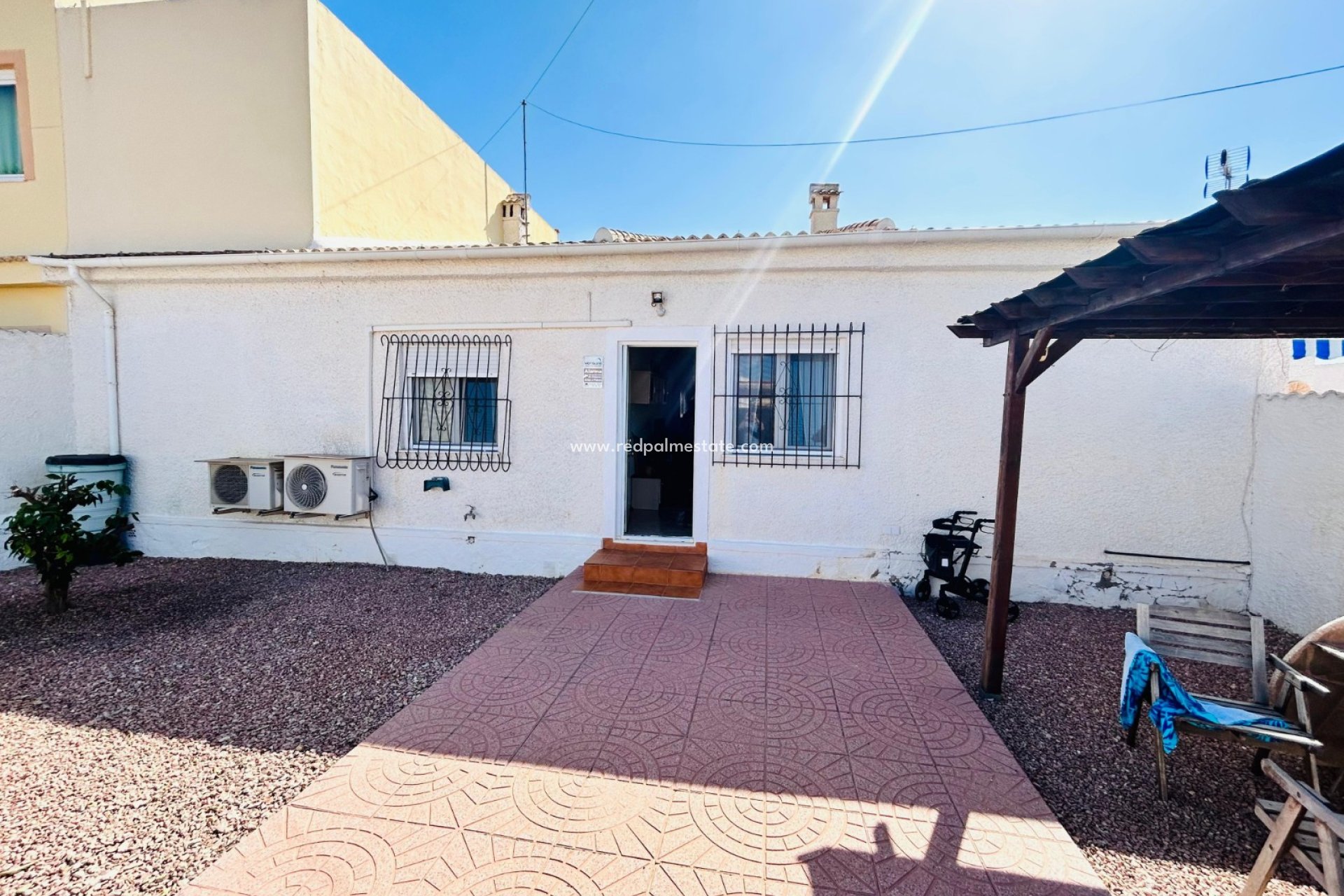 Herverkoop - Villa -
Torrevieja - Costa Blanca