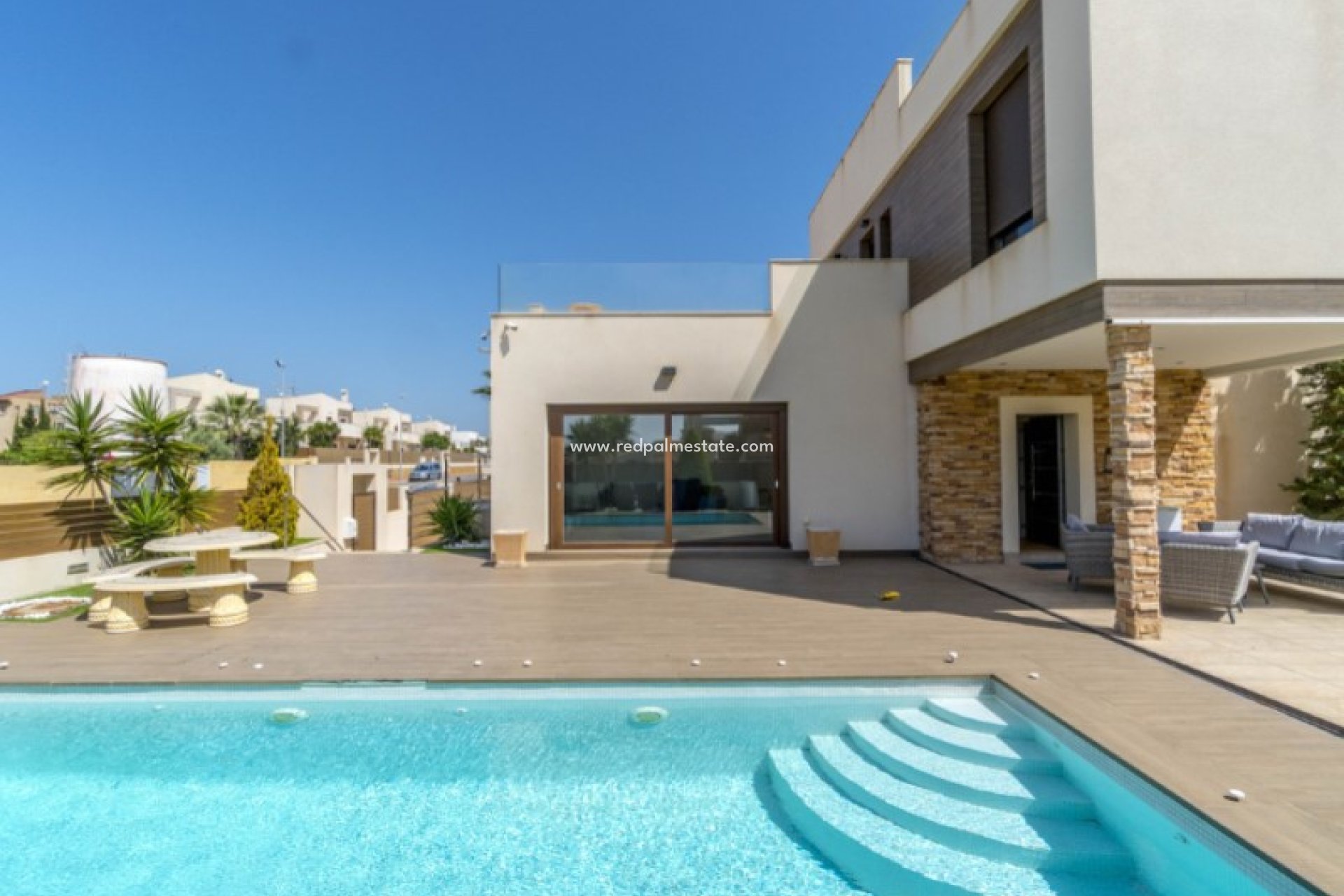 Herverkoop - Villa -
Torrevieja - Costa Blanca