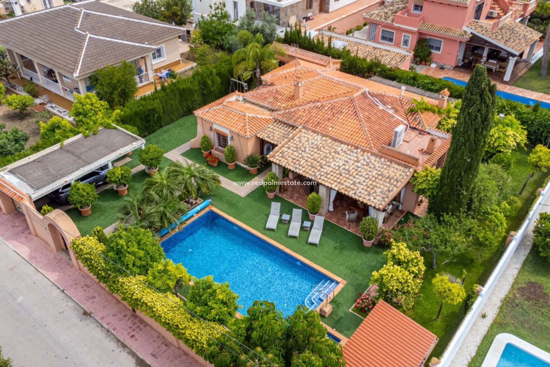 Herverkoop - Villa -
Torrevieja - Costa Blanca