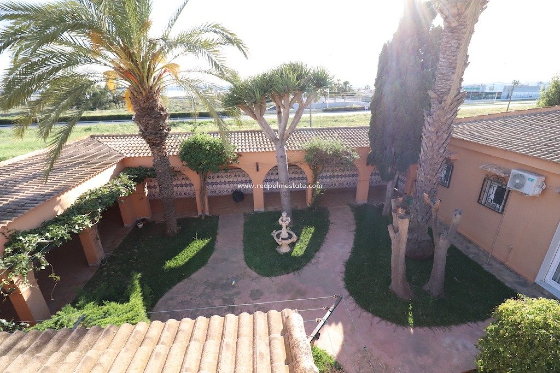 Herverkoop - Villa -
Torrevieja - El Chaparral