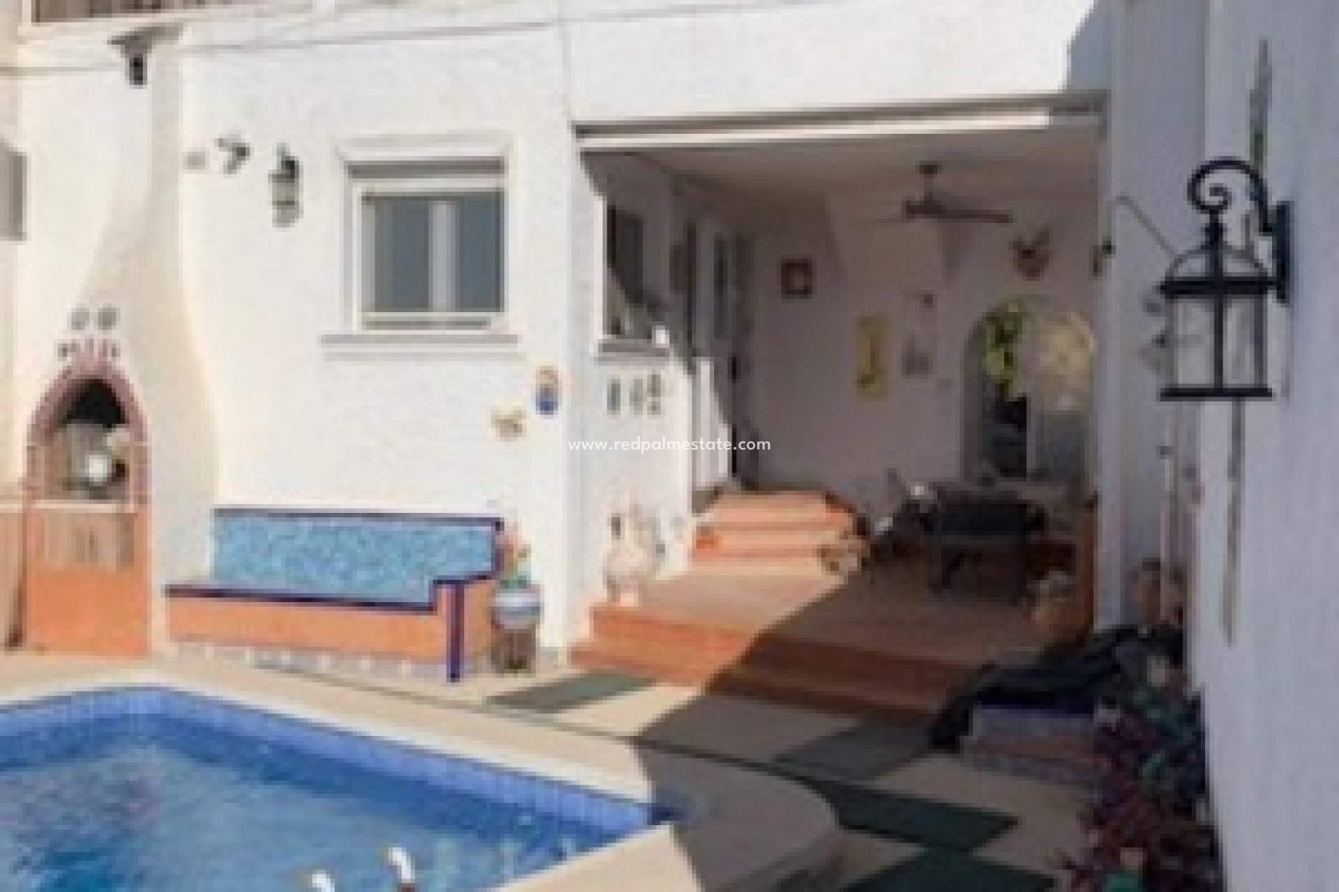 Herverkoop - Villa -
Torrevieja - Inland