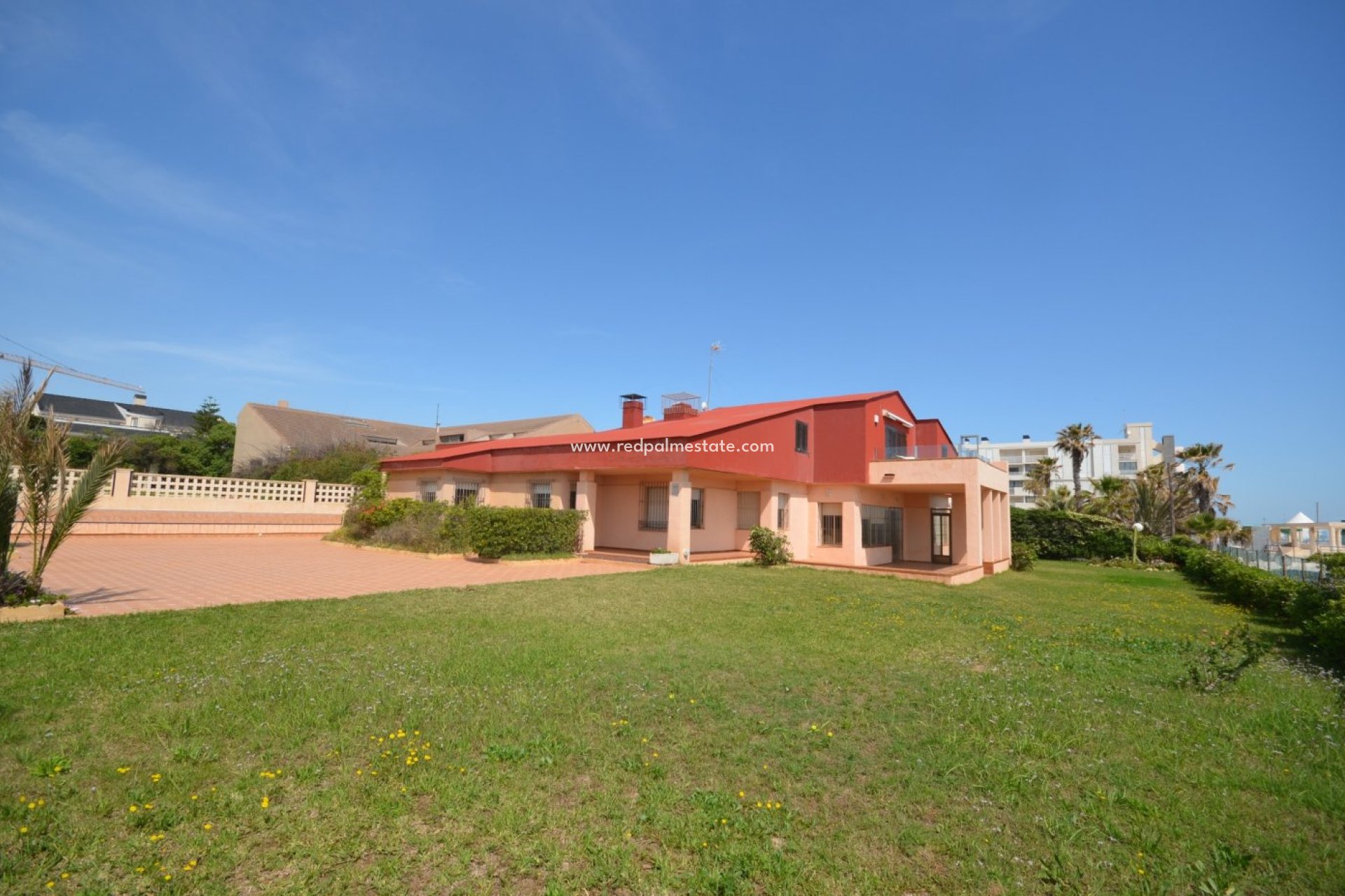 Herverkoop - Villa -
Torrevieja - La Mata