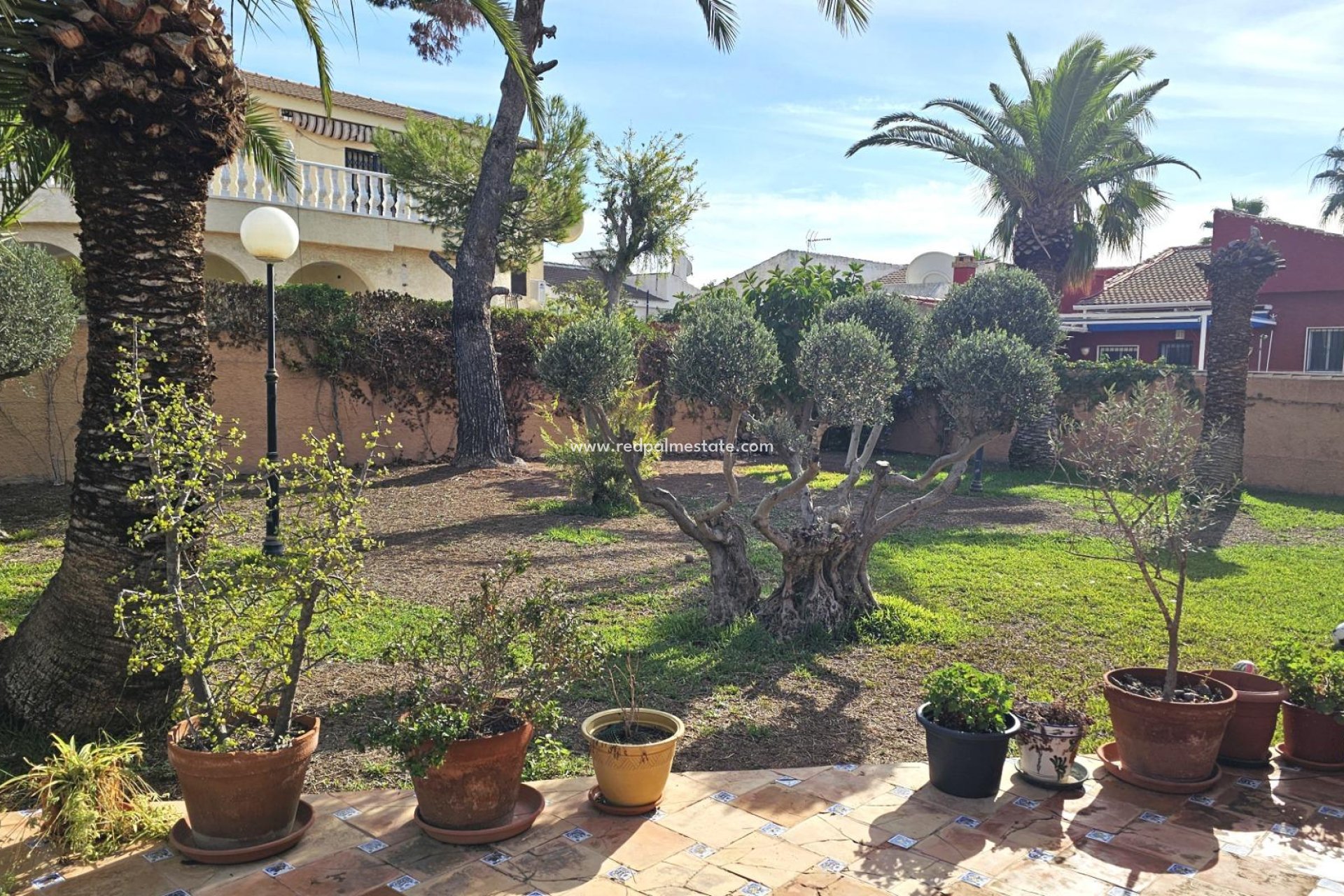 Herverkoop - Villa -
Torrevieja - La Siesta - El Salado -  Torreta