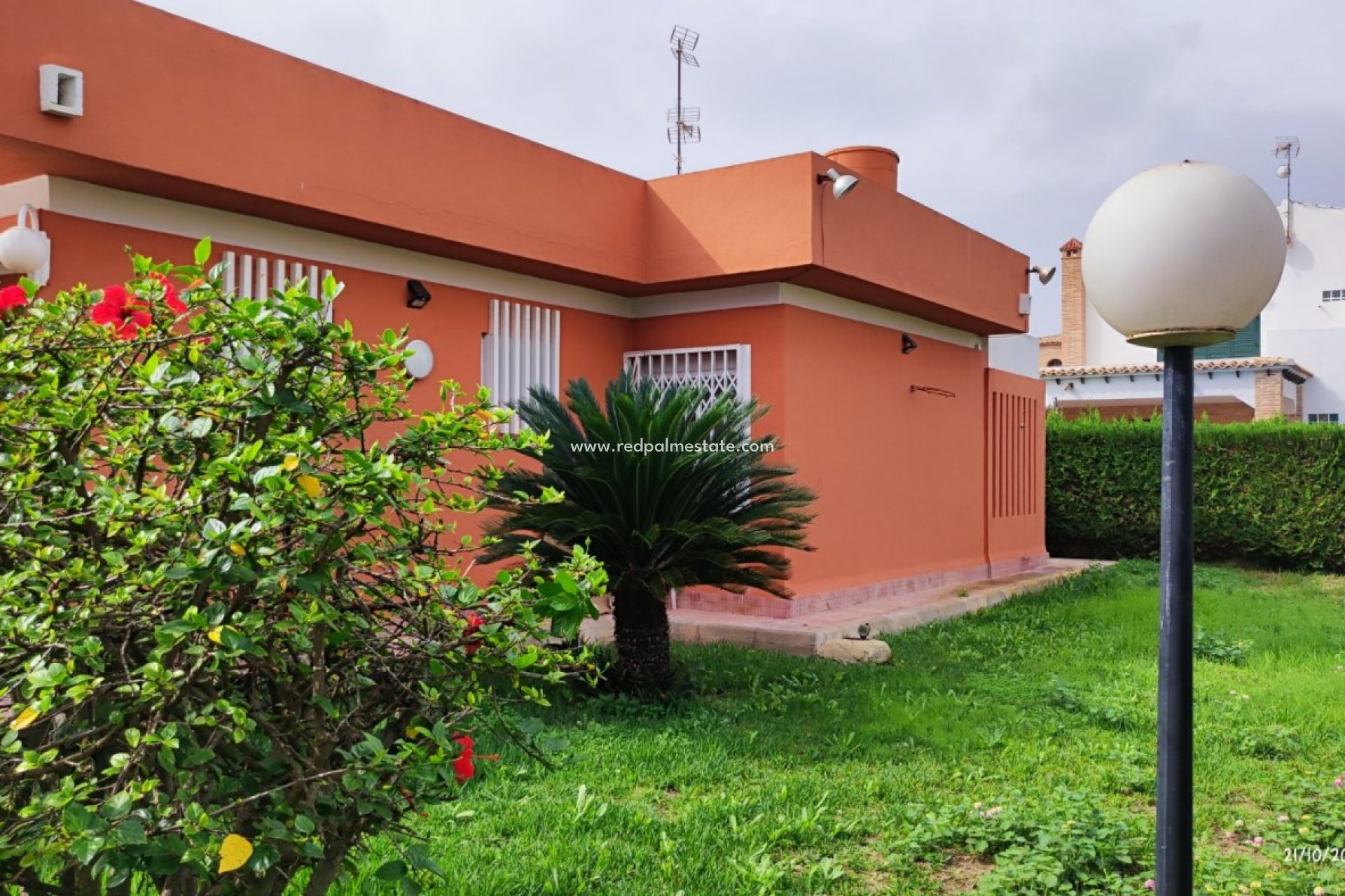 Herverkoop - Villa -
Torrevieja - La Veleta