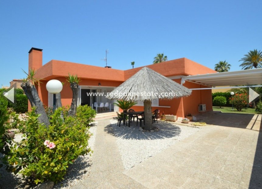 Herverkoop - Villa -
Torrevieja - La veleta