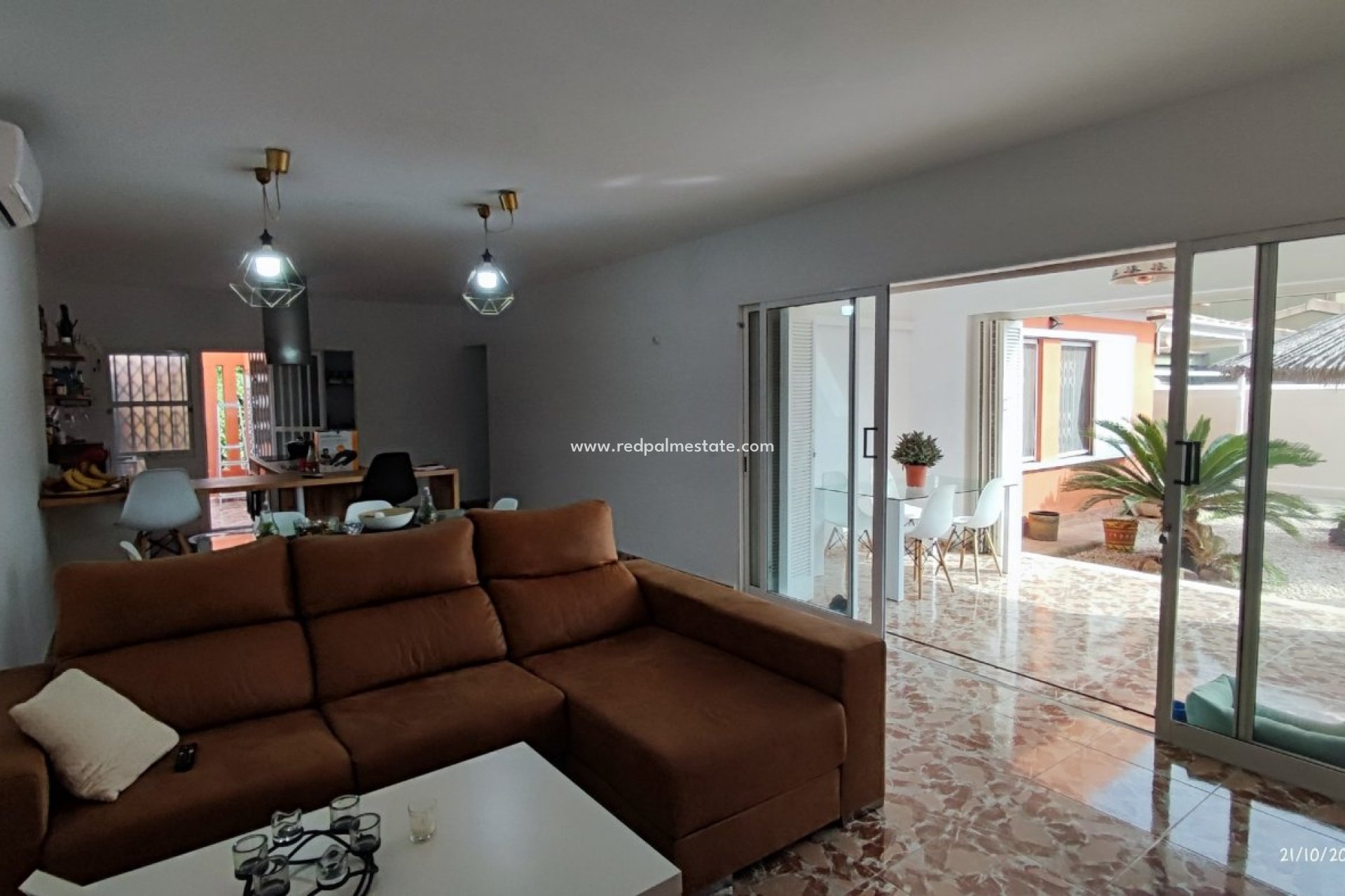 Herverkoop - Villa -
Torrevieja - La veleta