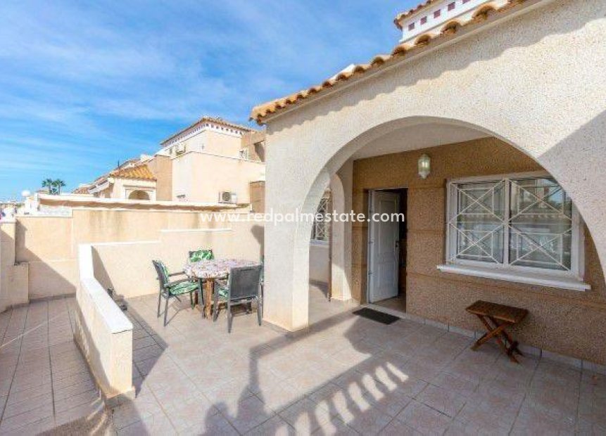 Herverkoop - Villa -
Torrevieja - Torreblanca