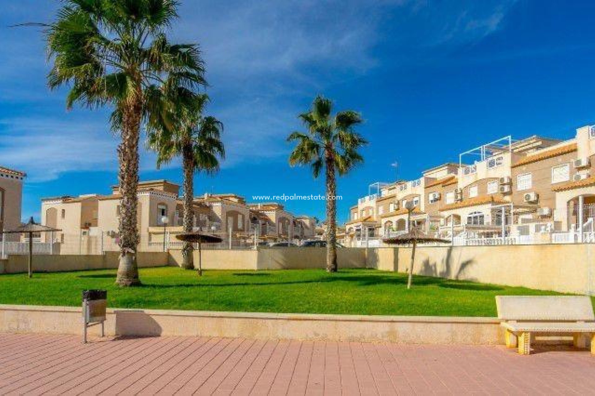 Herverkoop - Villa -
Torrevieja - Torreblanca