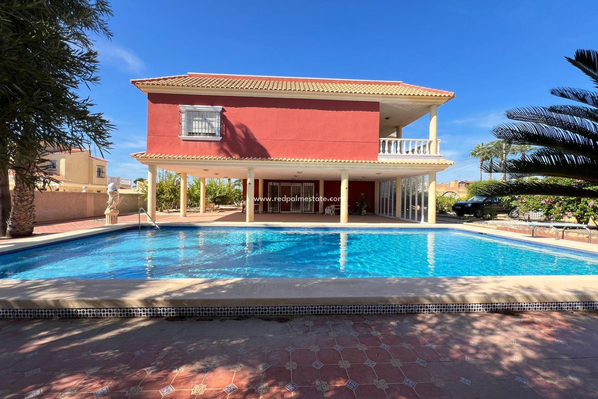 Herverkoop - Villa -
Torrevieja - Torreta