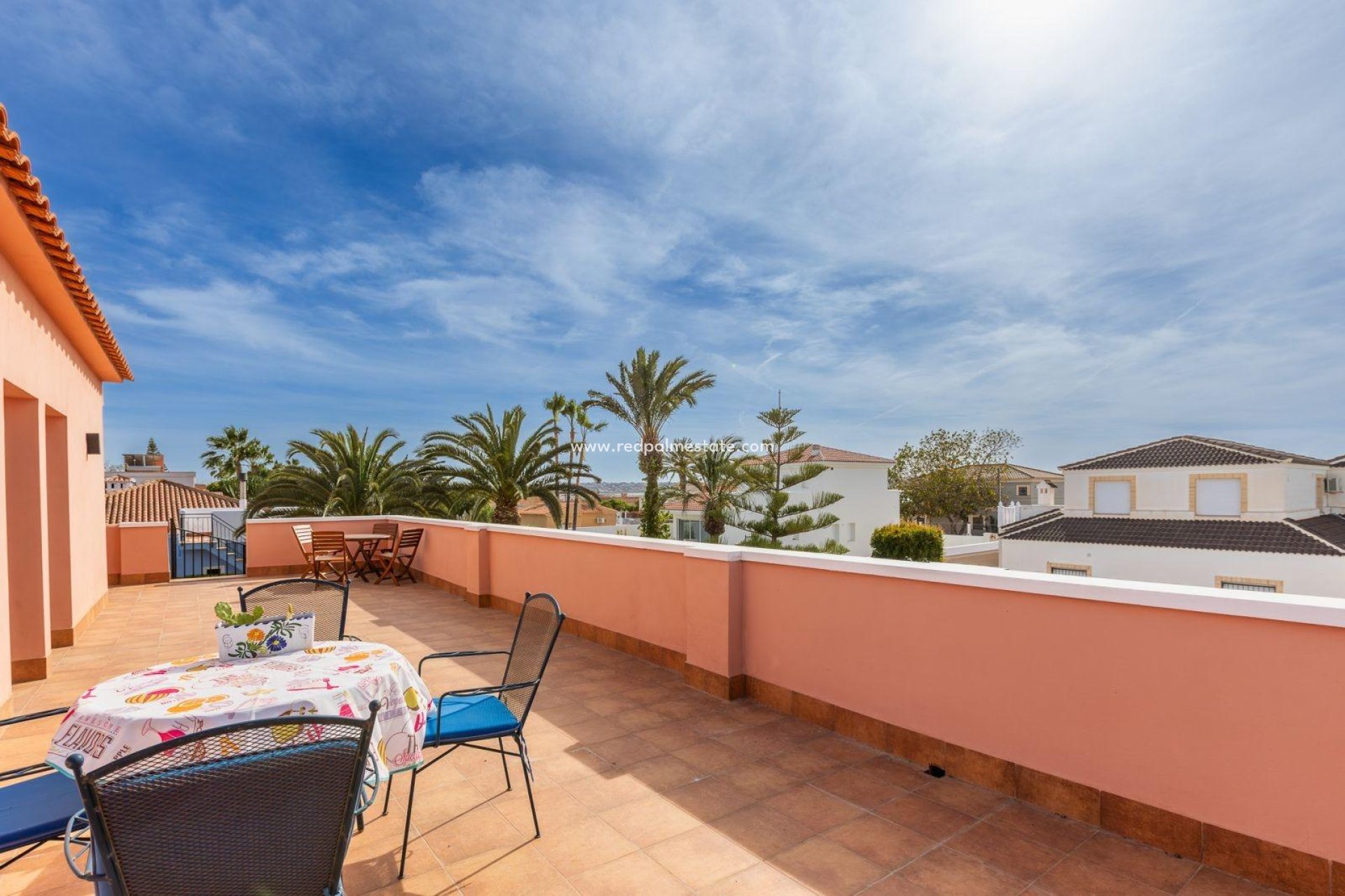 Herverkoop - Villa -
Torrevieja - Torreta