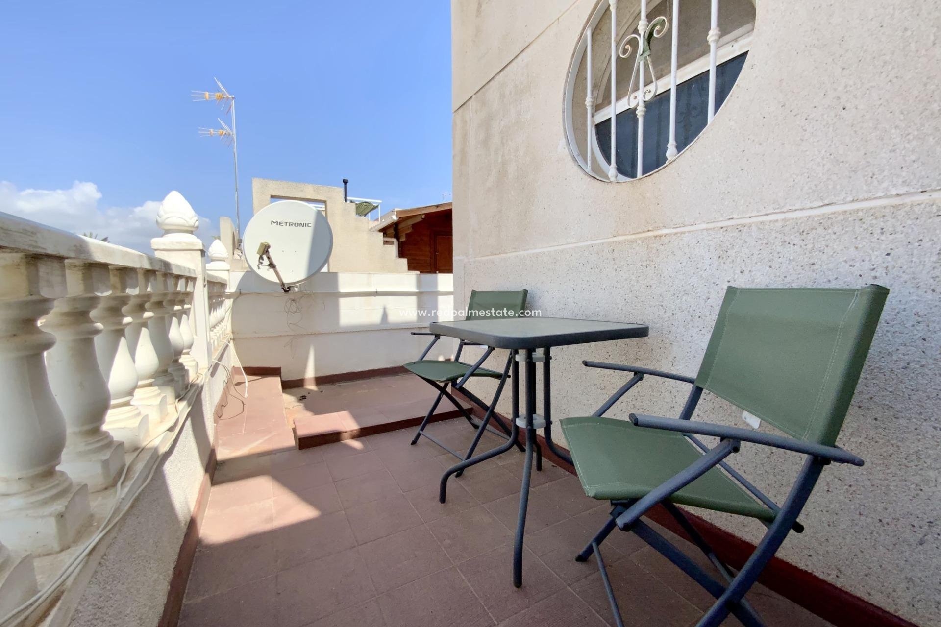 Herverkoop - Villa -
Torrevieja - Torretas