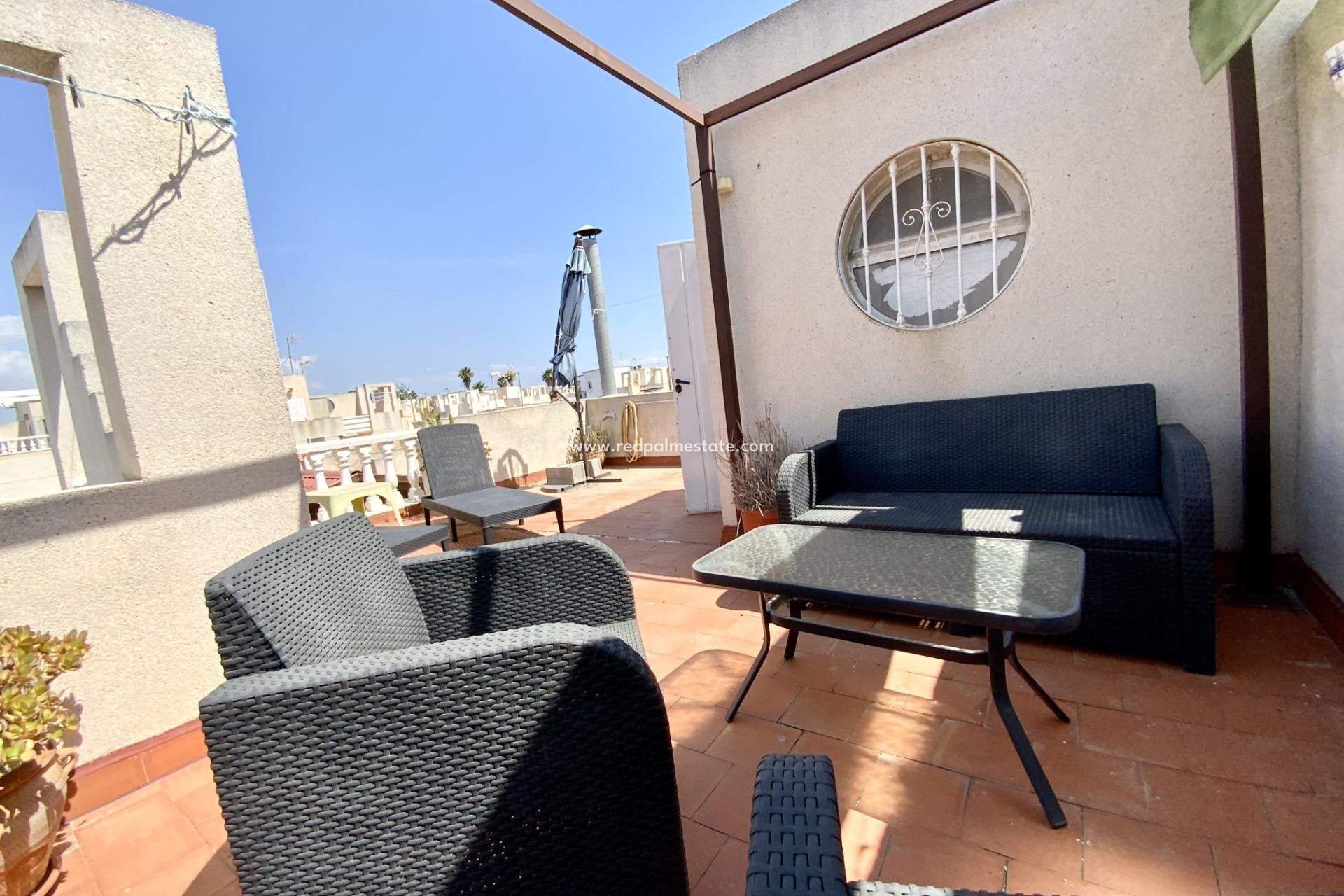 Herverkoop - Villa -
Torrevieja - Torretas