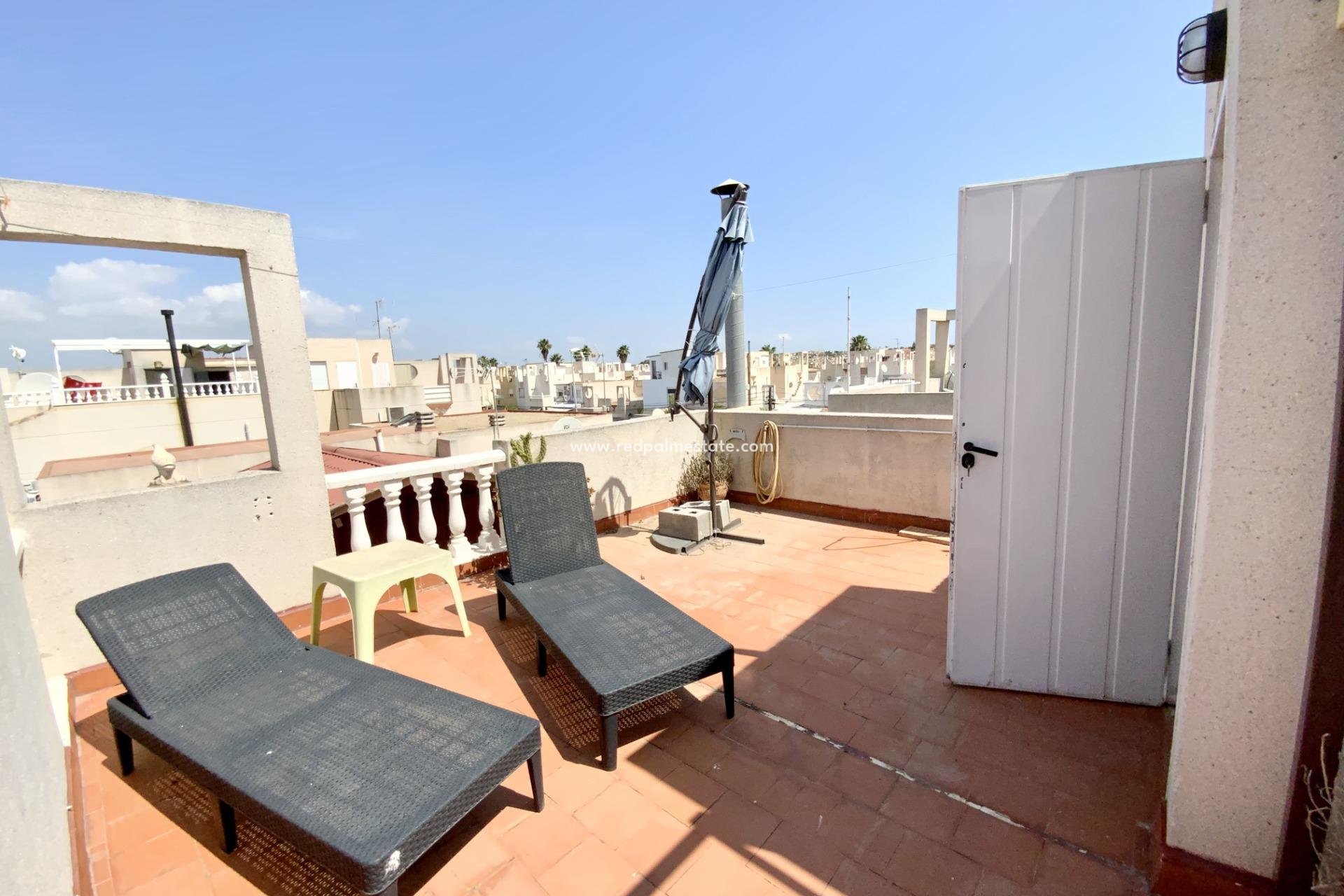 Herverkoop - Villa -
Torrevieja - Torretas