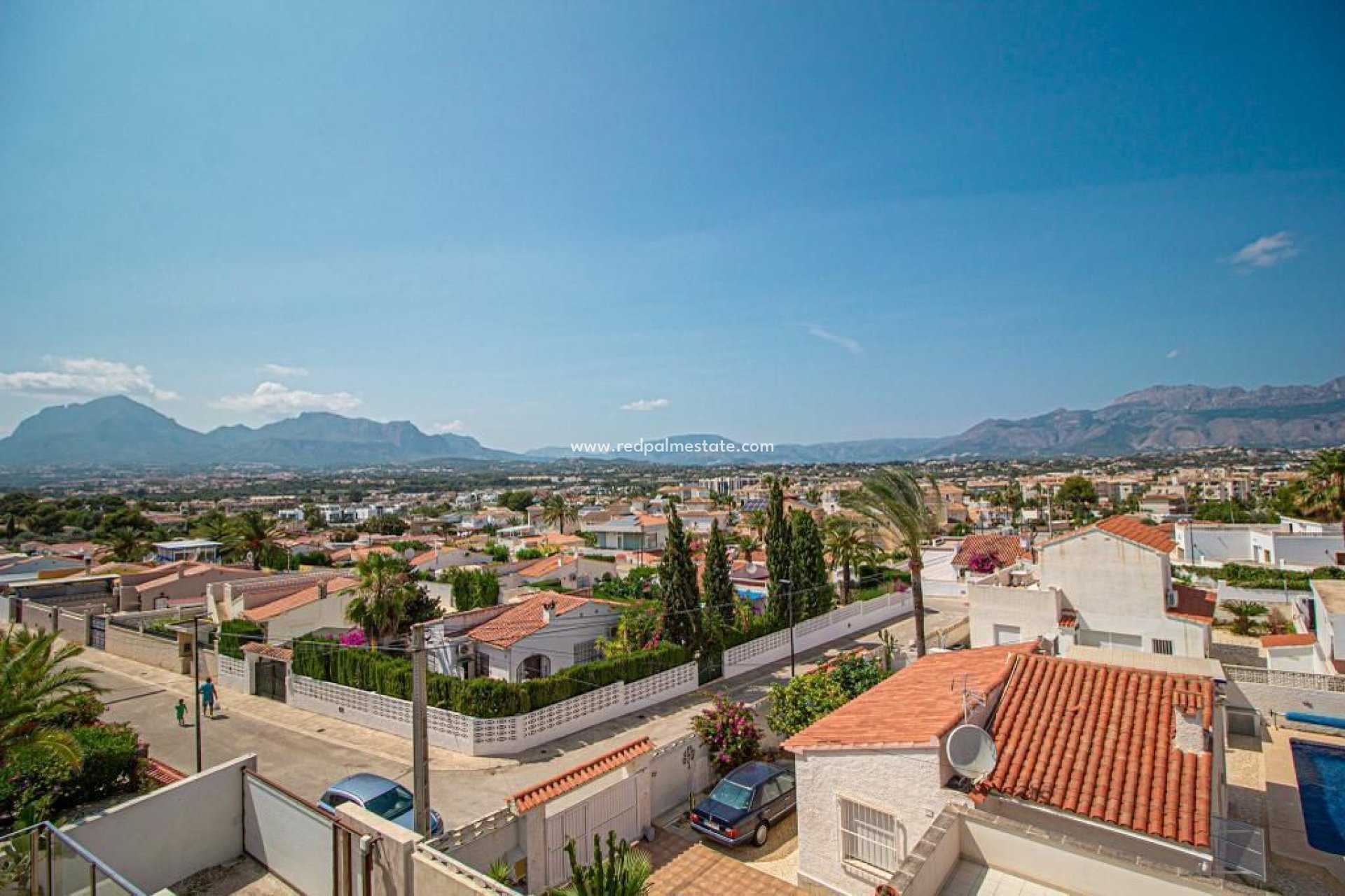 Herverkoop - Vrijstaande villa -
Alfas del Pí - Albir