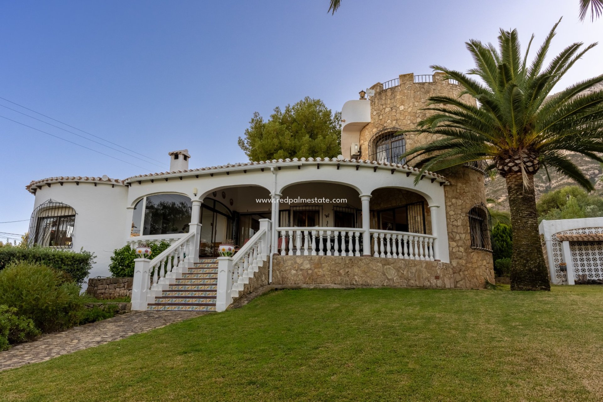 Herverkoop - Vrijstaande villa -
Denia - Costa Blanca