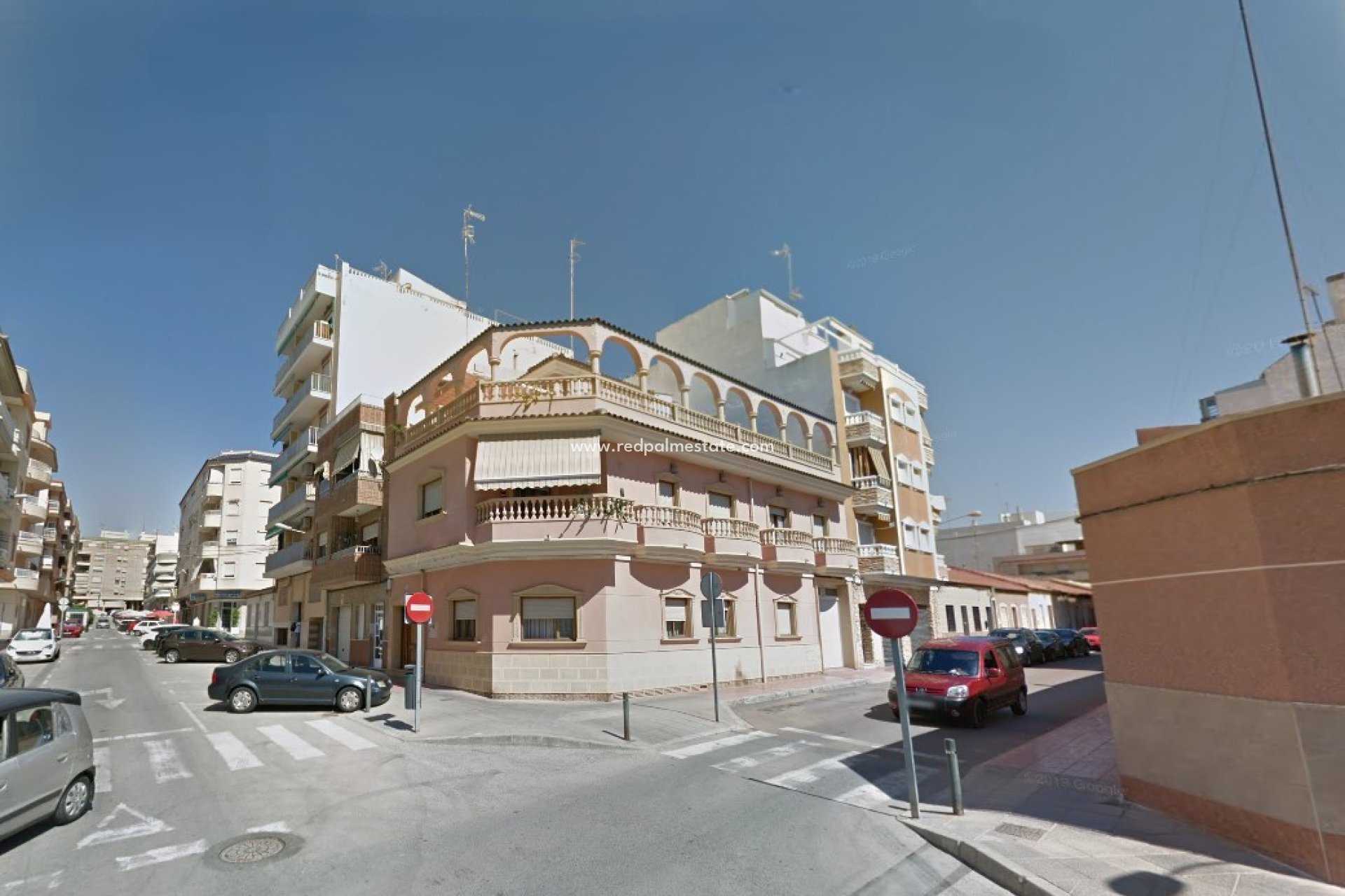 Herverkoop - Vrijstaande villa -
Guardamar del Segura - Costa Blanca